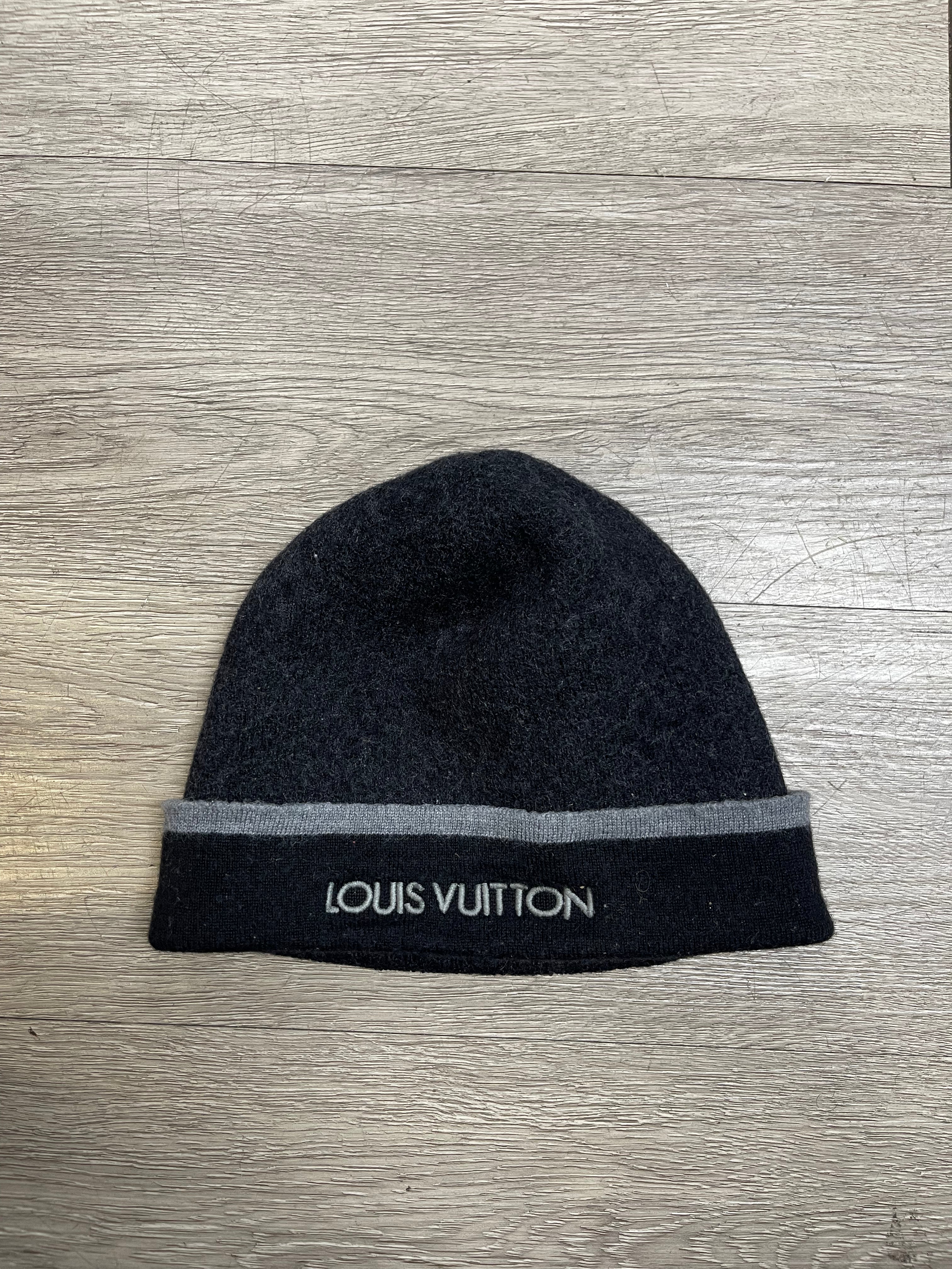 Louis Vuitton Black Grey Logo (Shrunk) Beanie