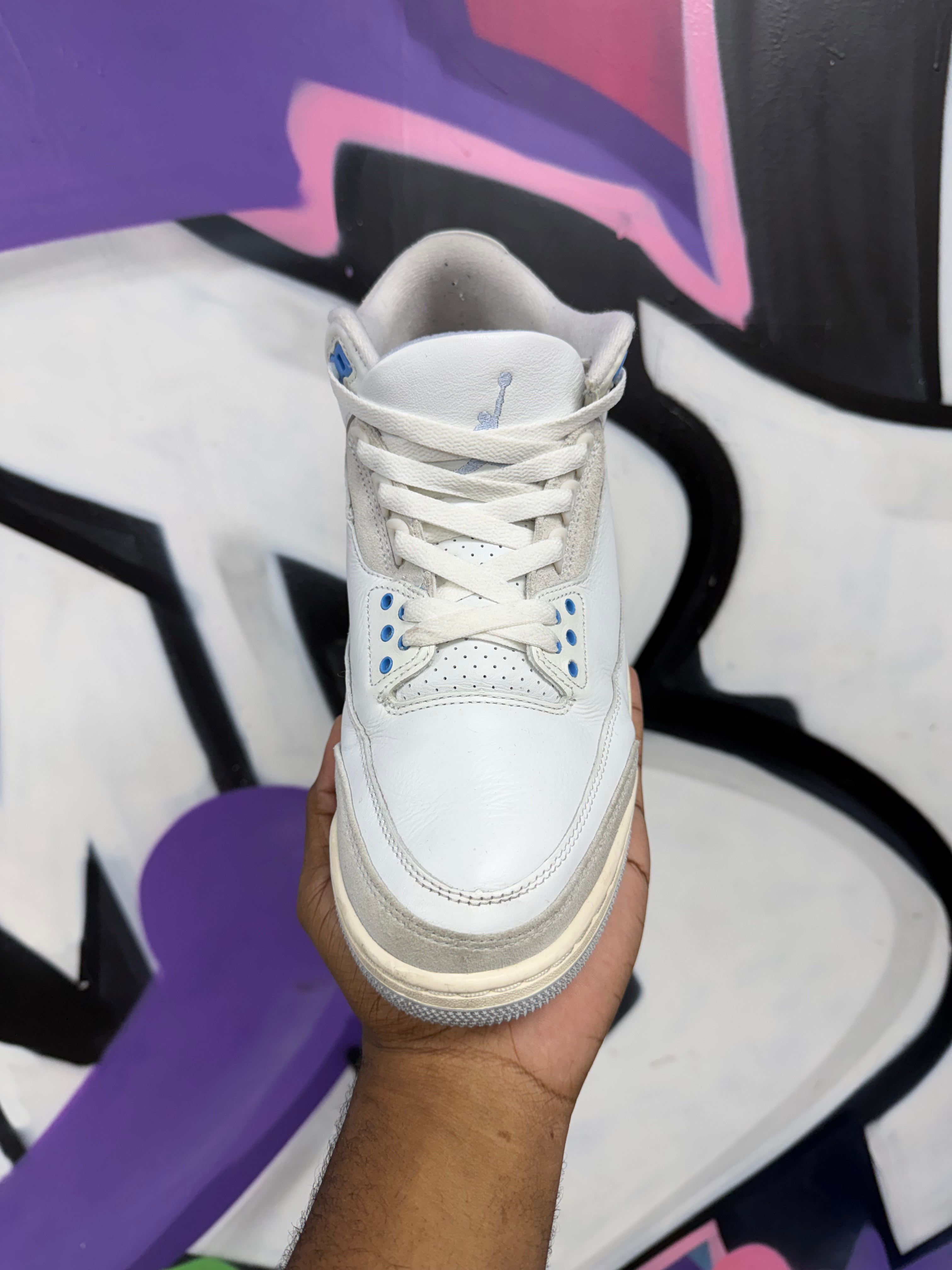 Jordan 3 Lucky Shorts Sneakers