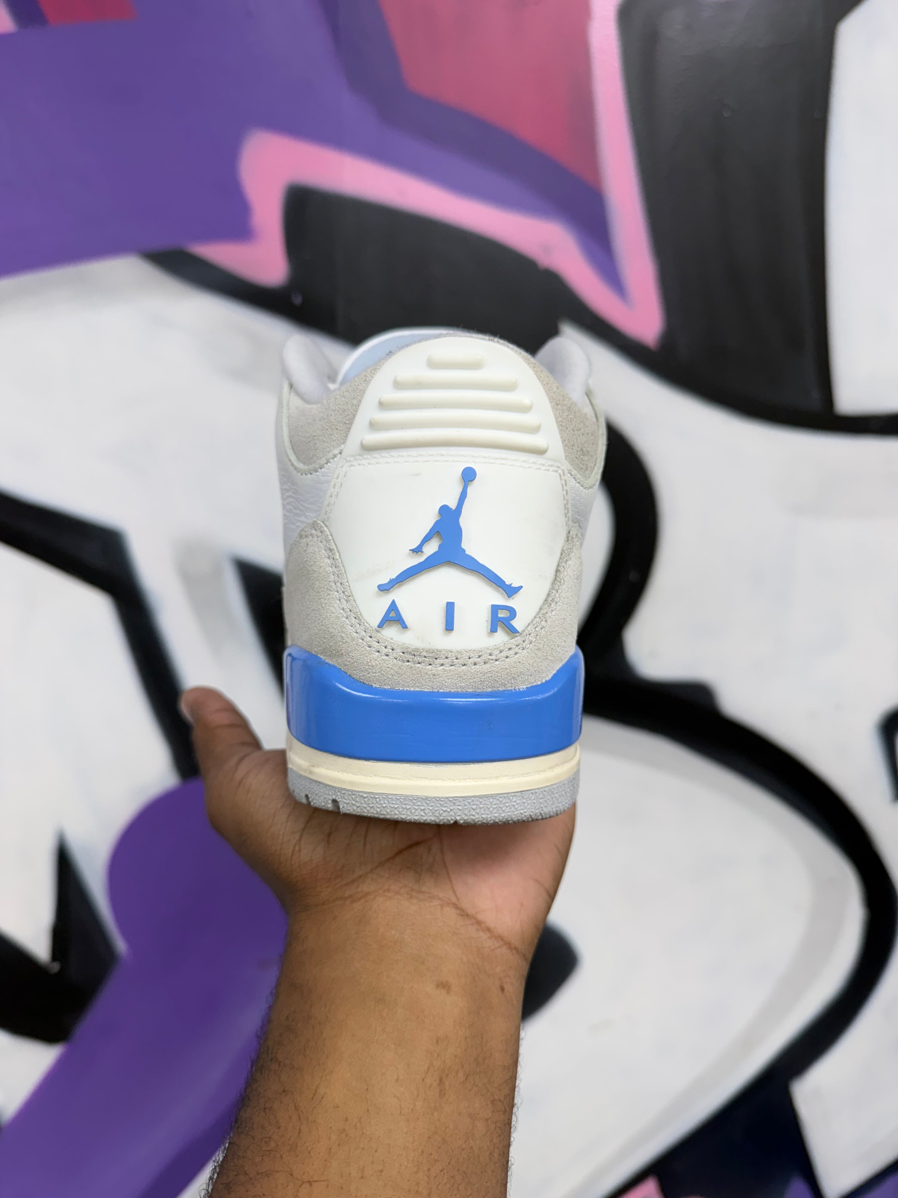 Jordan 3 Lucky Shorts Sneakers