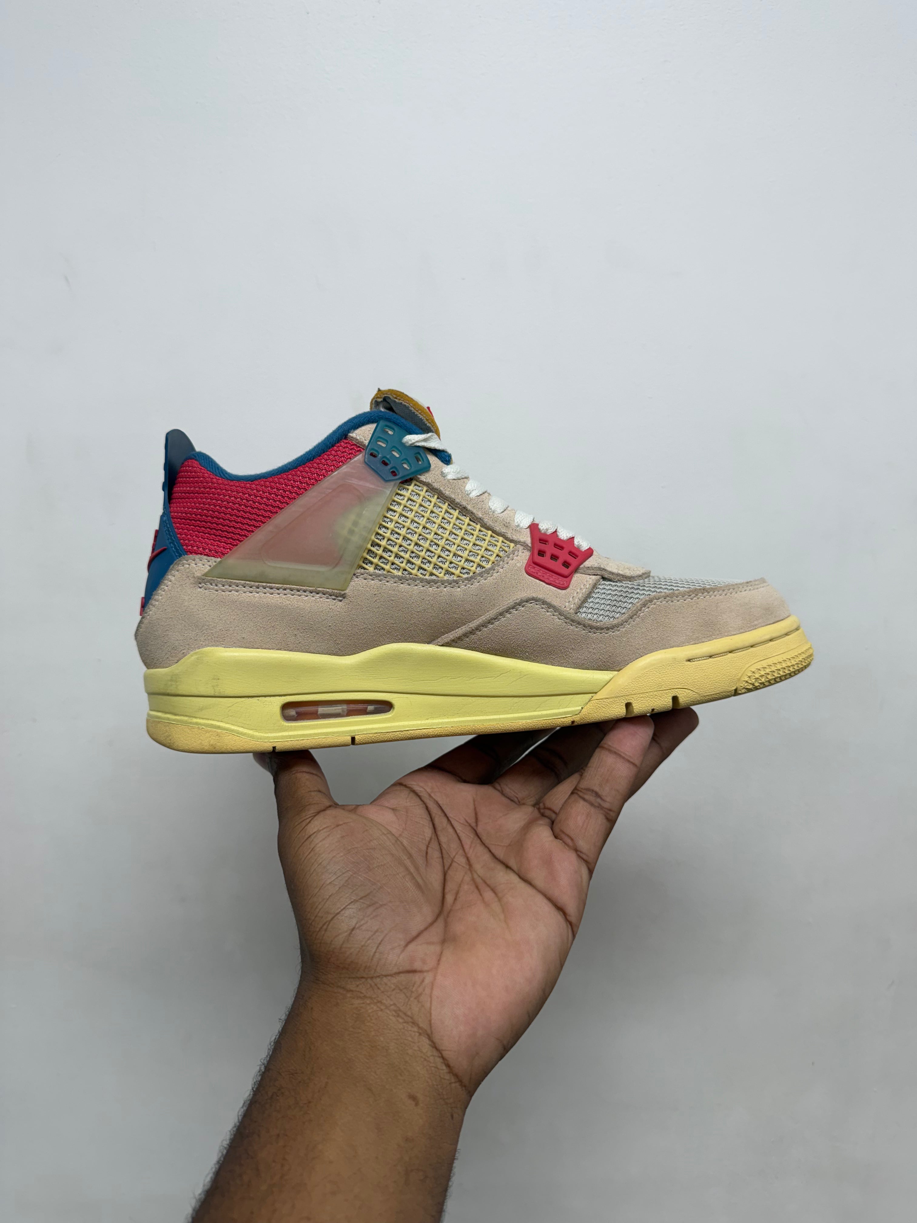 Jordan 4 Union Guava Sneakers