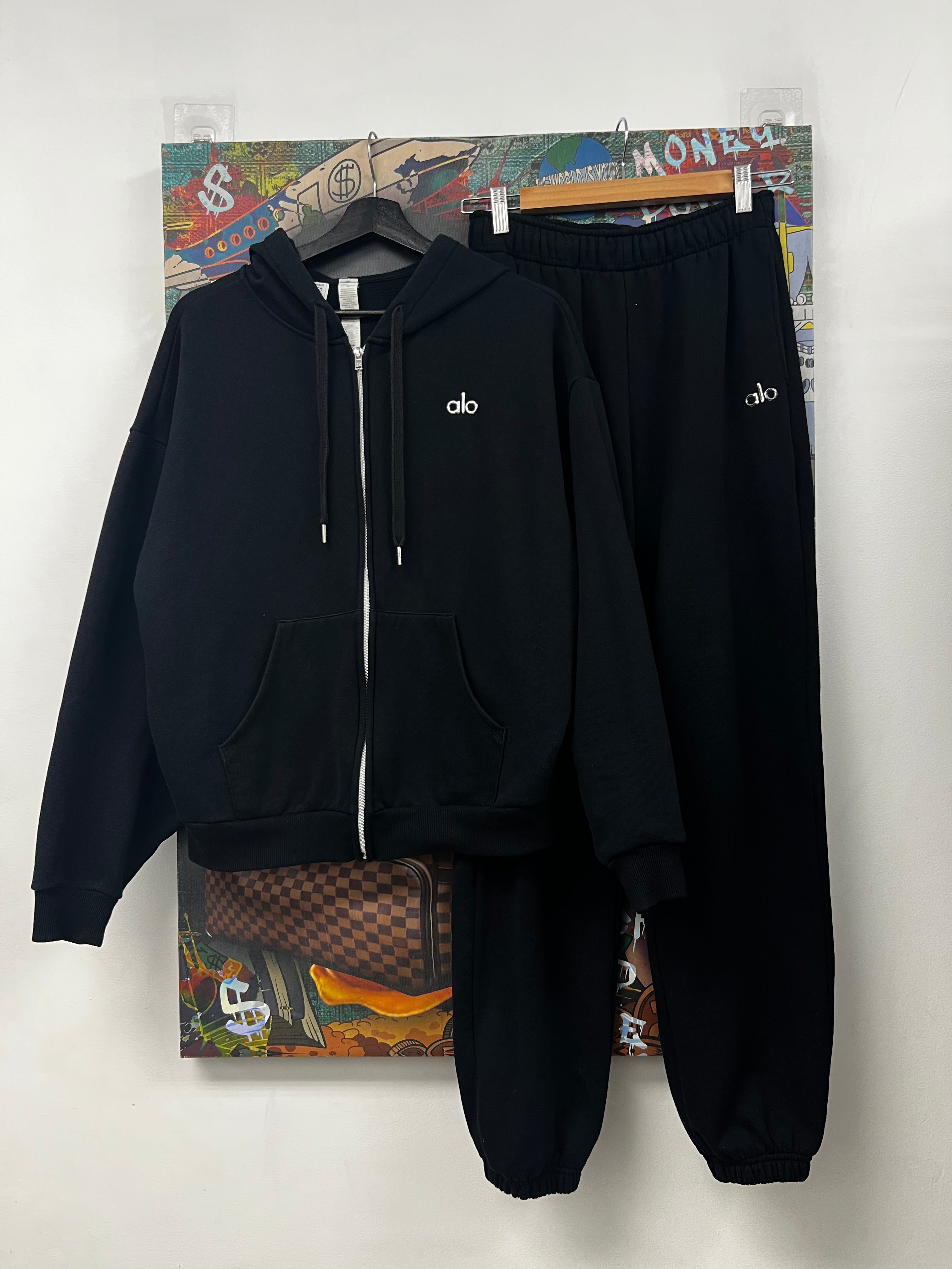 Alo Black Accolade Sweatsuit