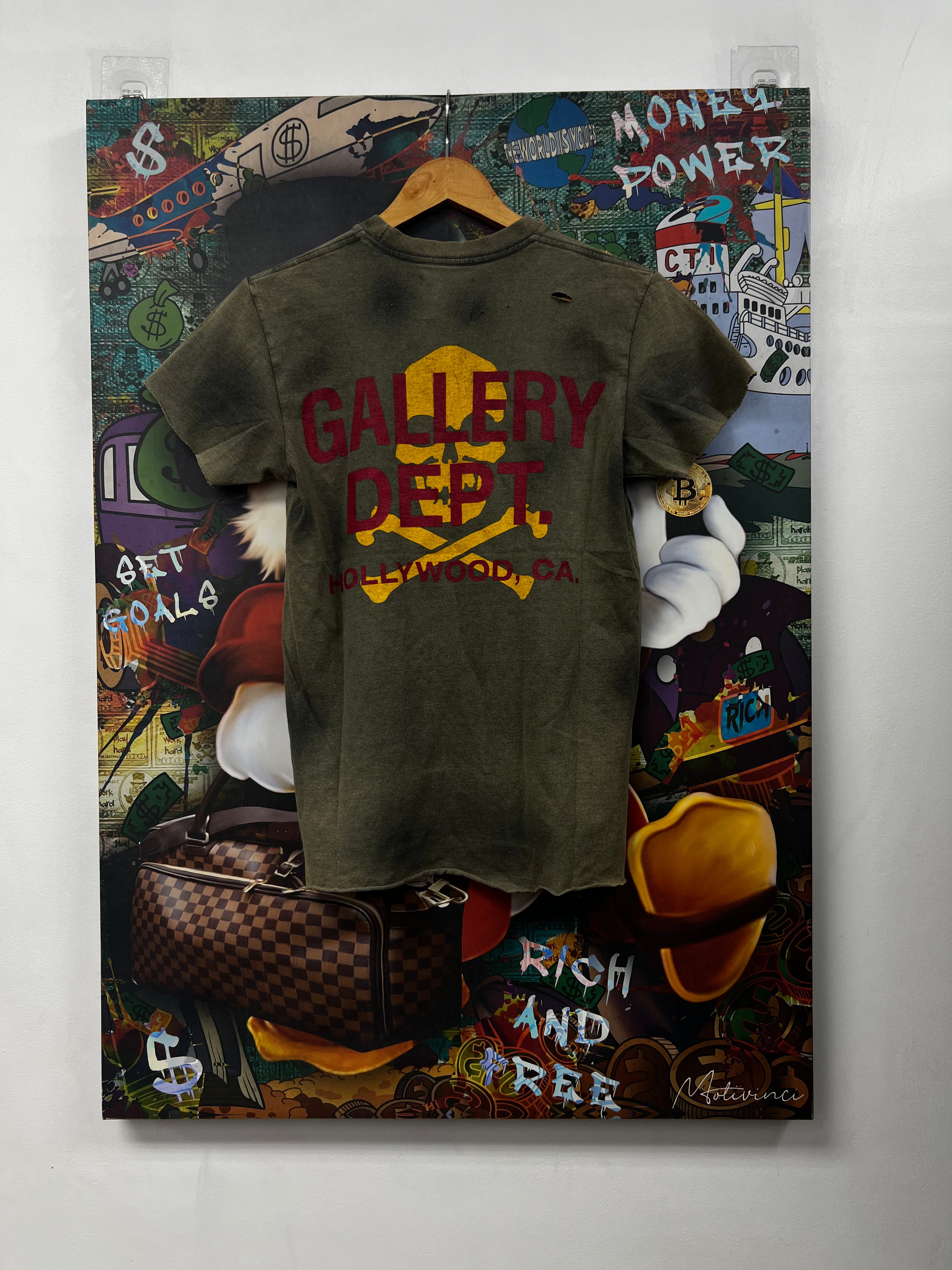 Gallery Dept Distressed Skull Logo Tee