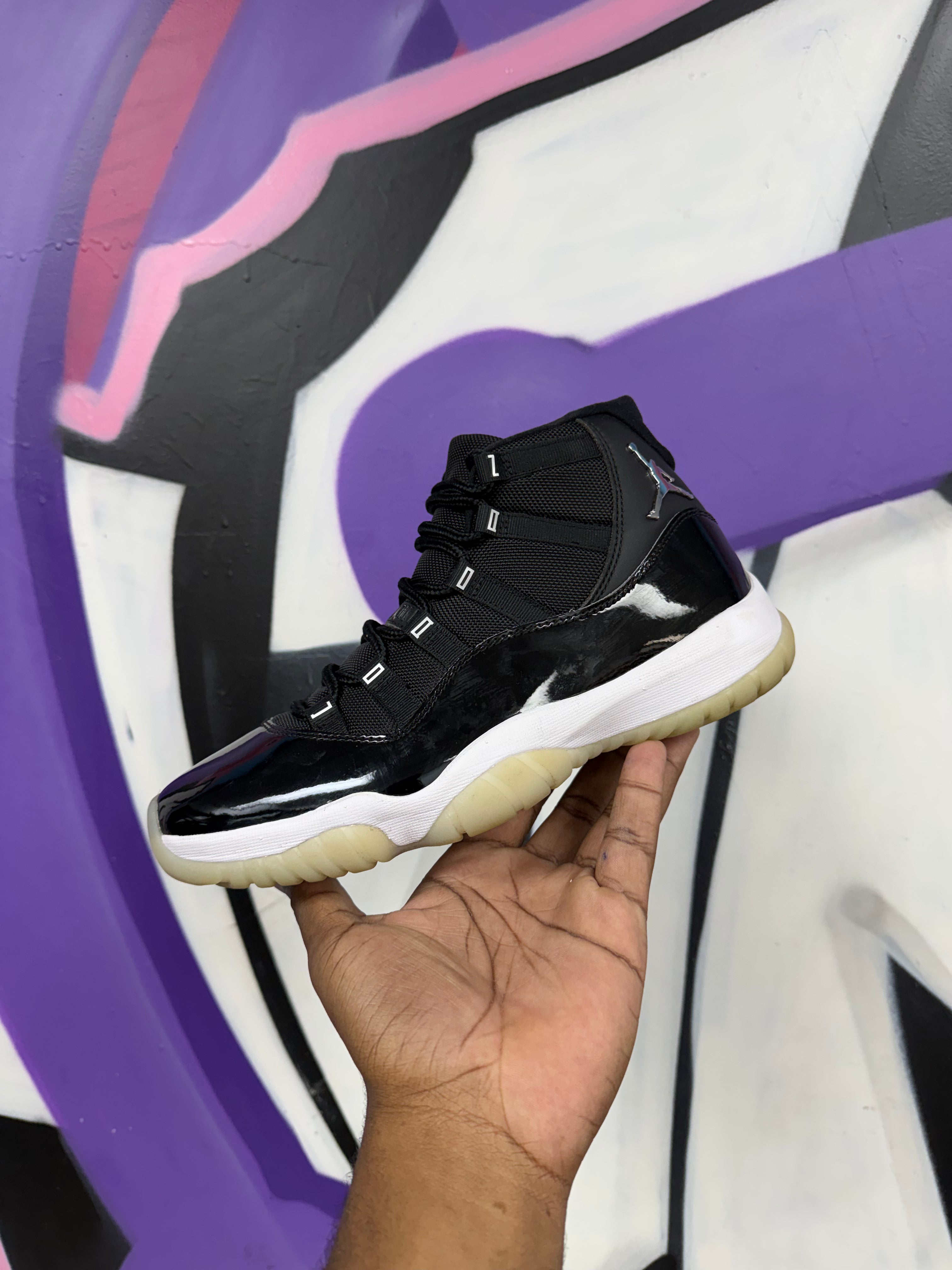 Jordan 11 DMP Sneakers