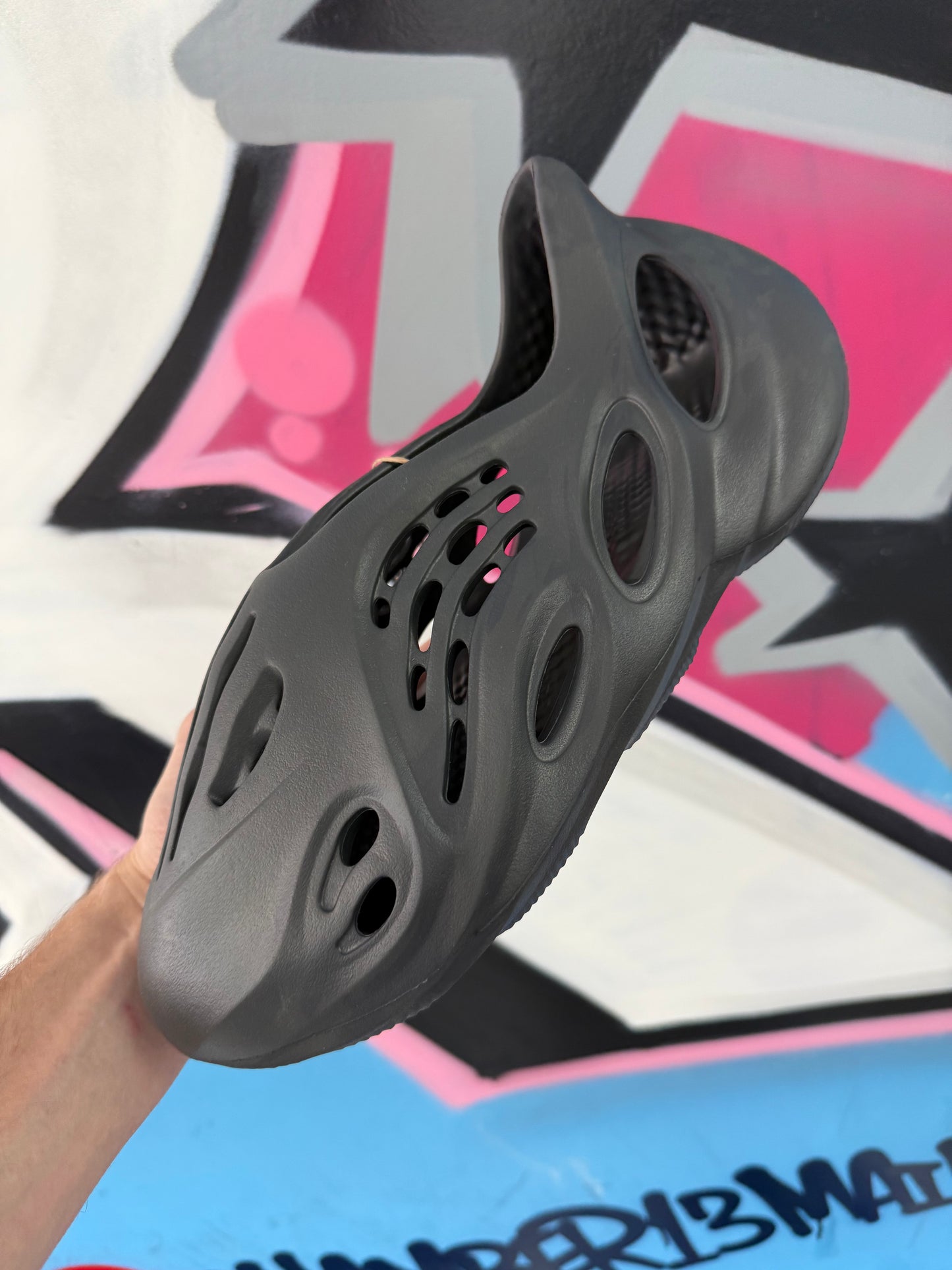 YZY Foam RNR Onyx New 13 With Box