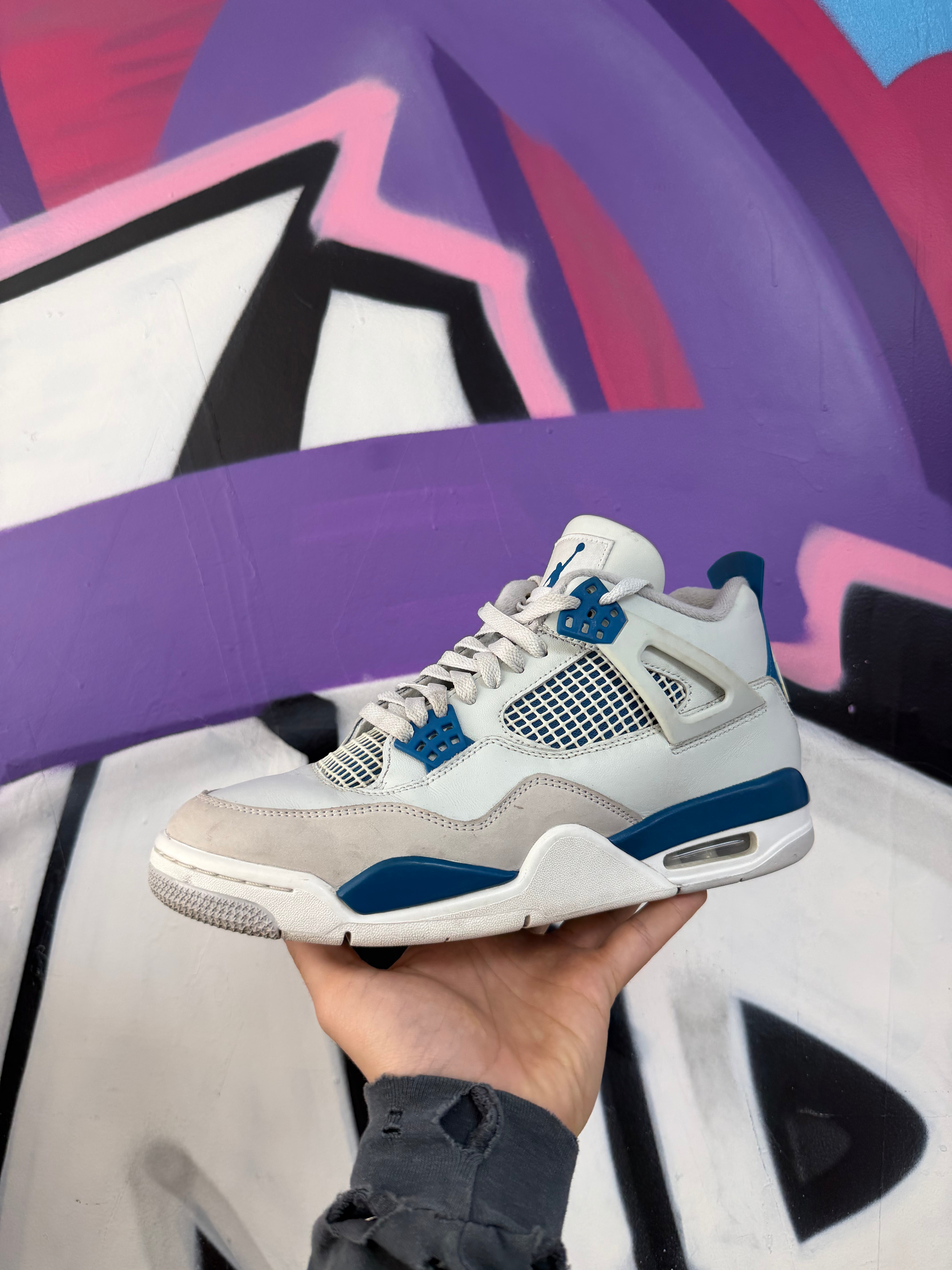 Jordan 4 Military Blue Sneakers