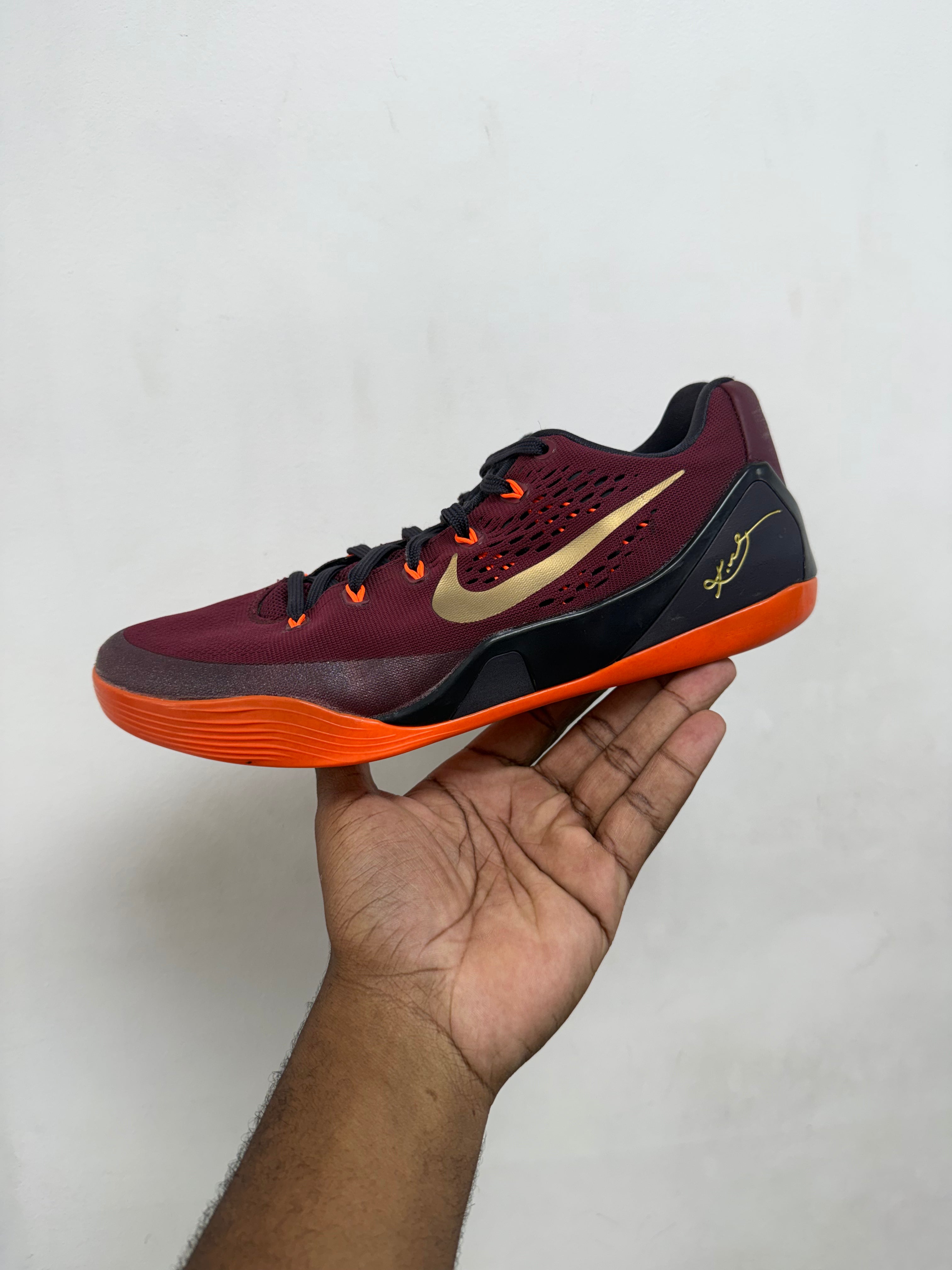 Nike Kobe 9 EM Dark Garnet (No Insoles)