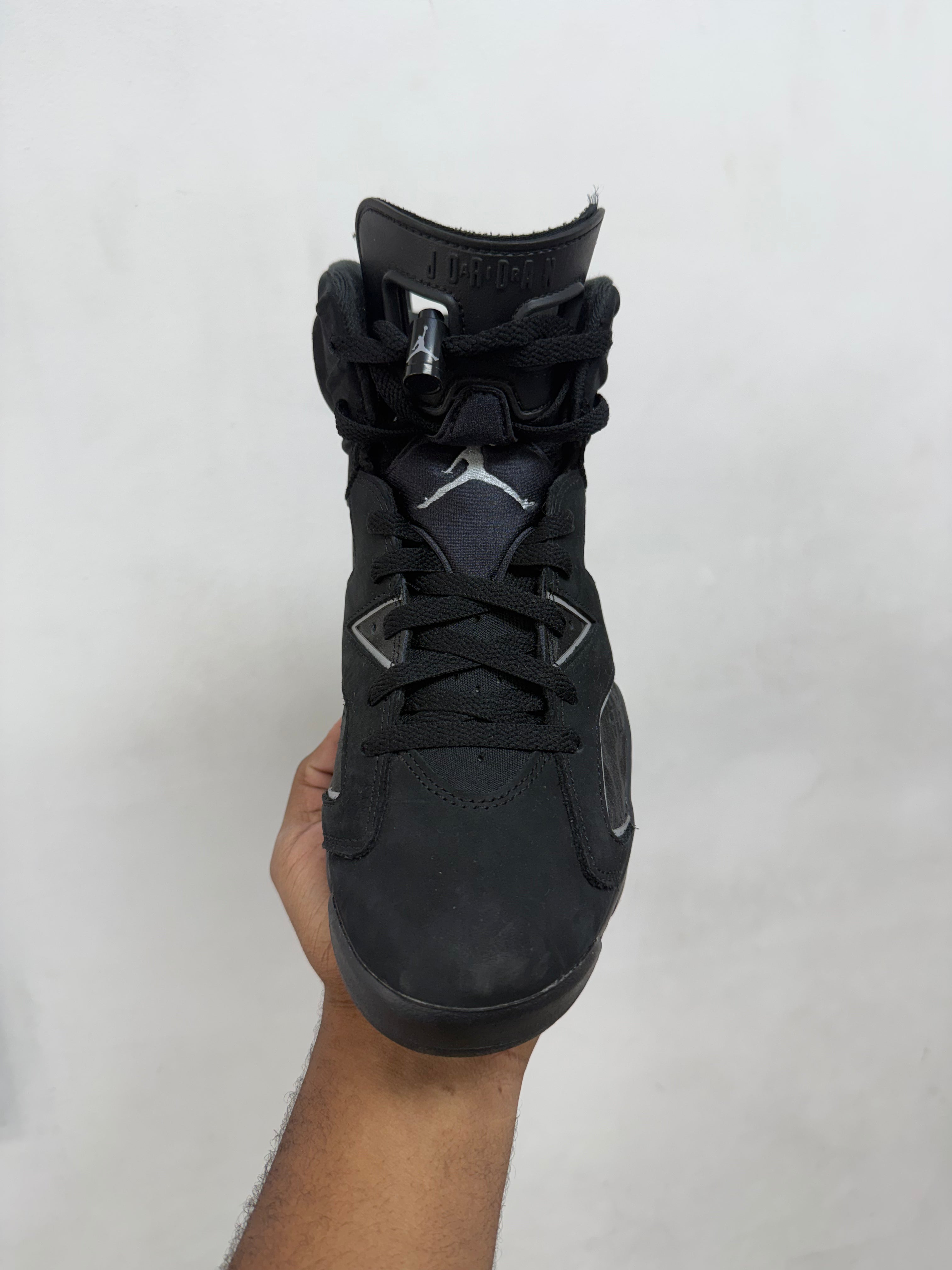 Jordan 6 Cap n Gown Sneakers