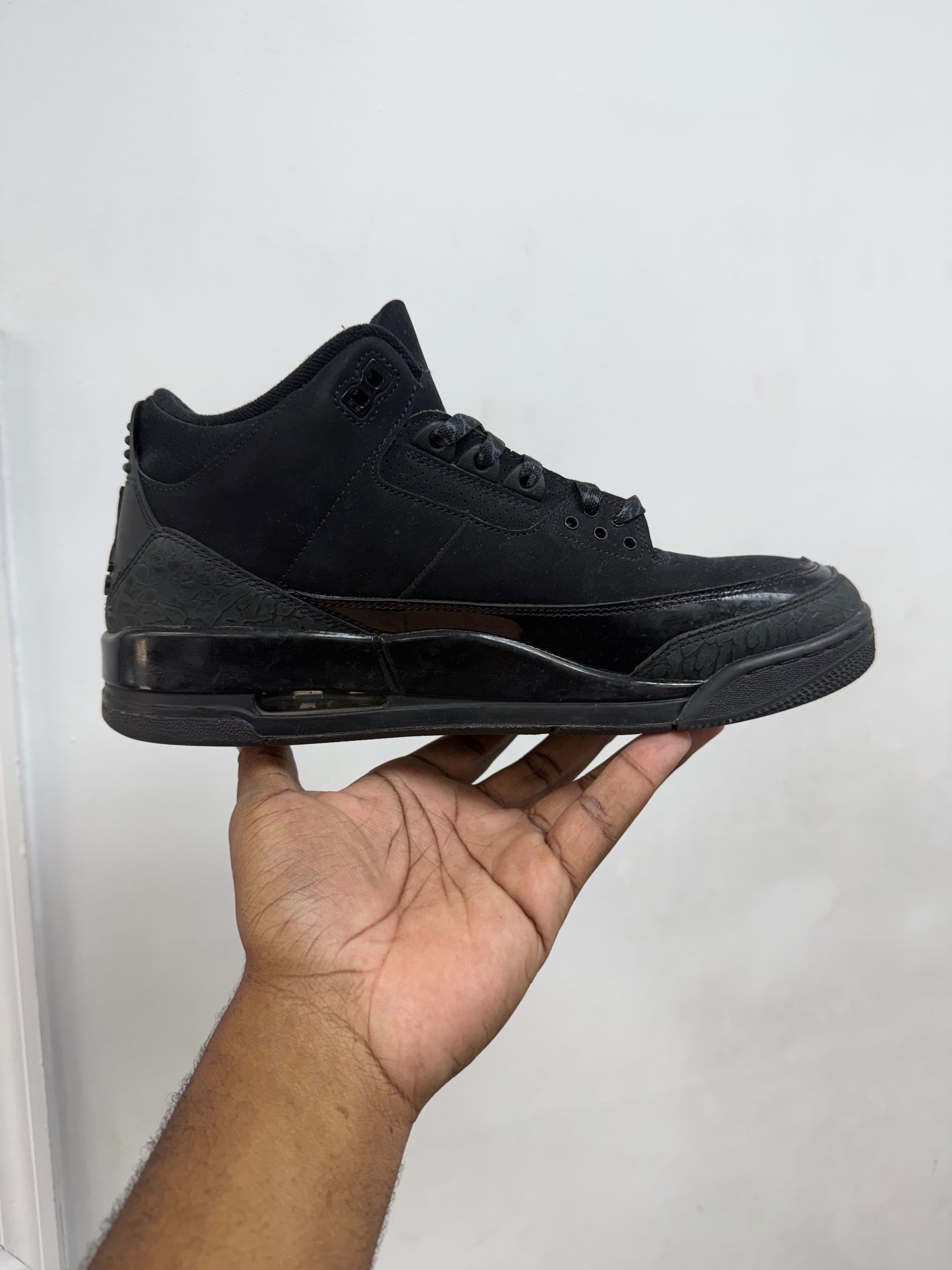Jordan 3 Black Cat Sneakers