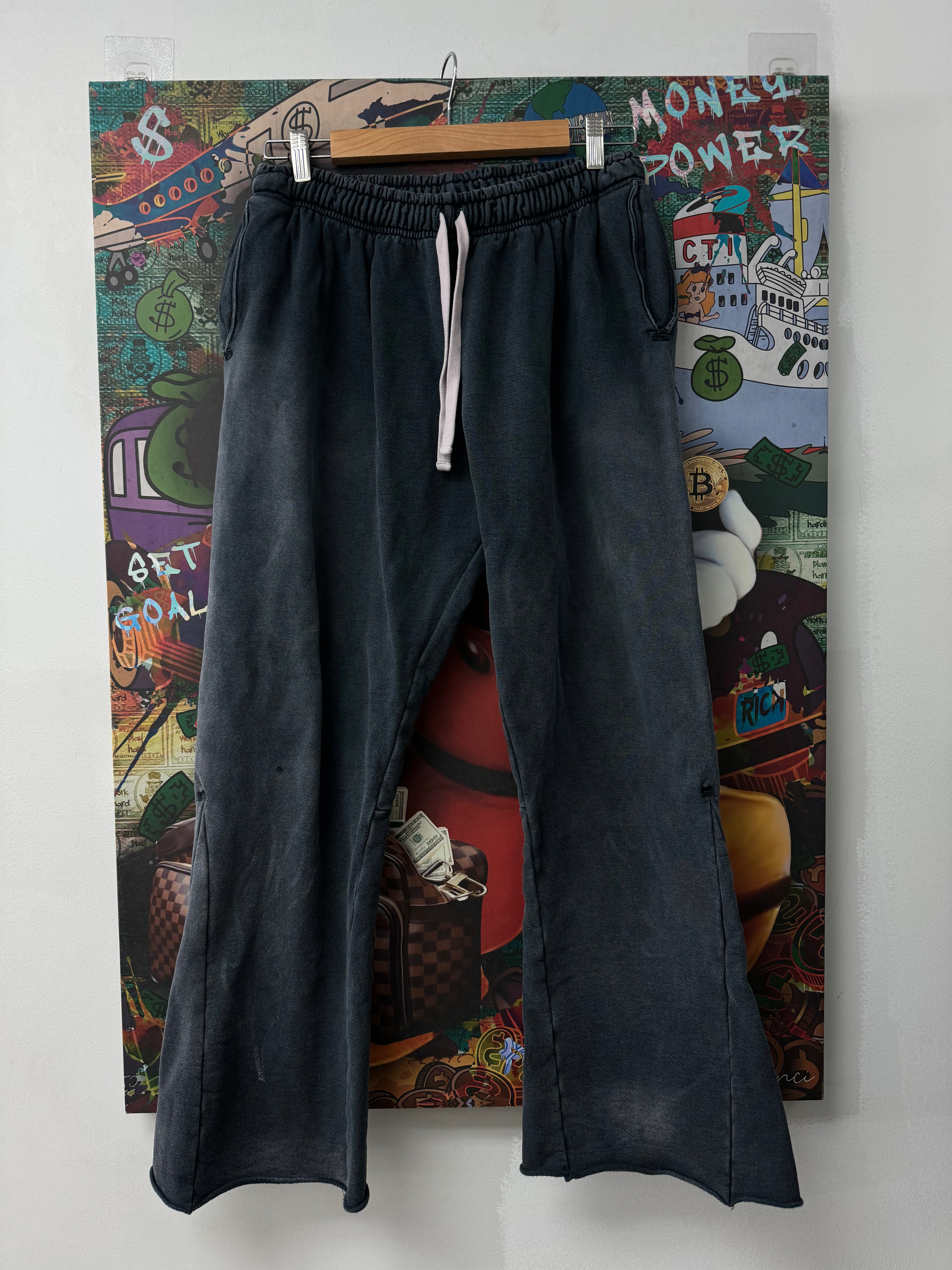 Hellstar Flare Black Wash (Faded) Sweatpants