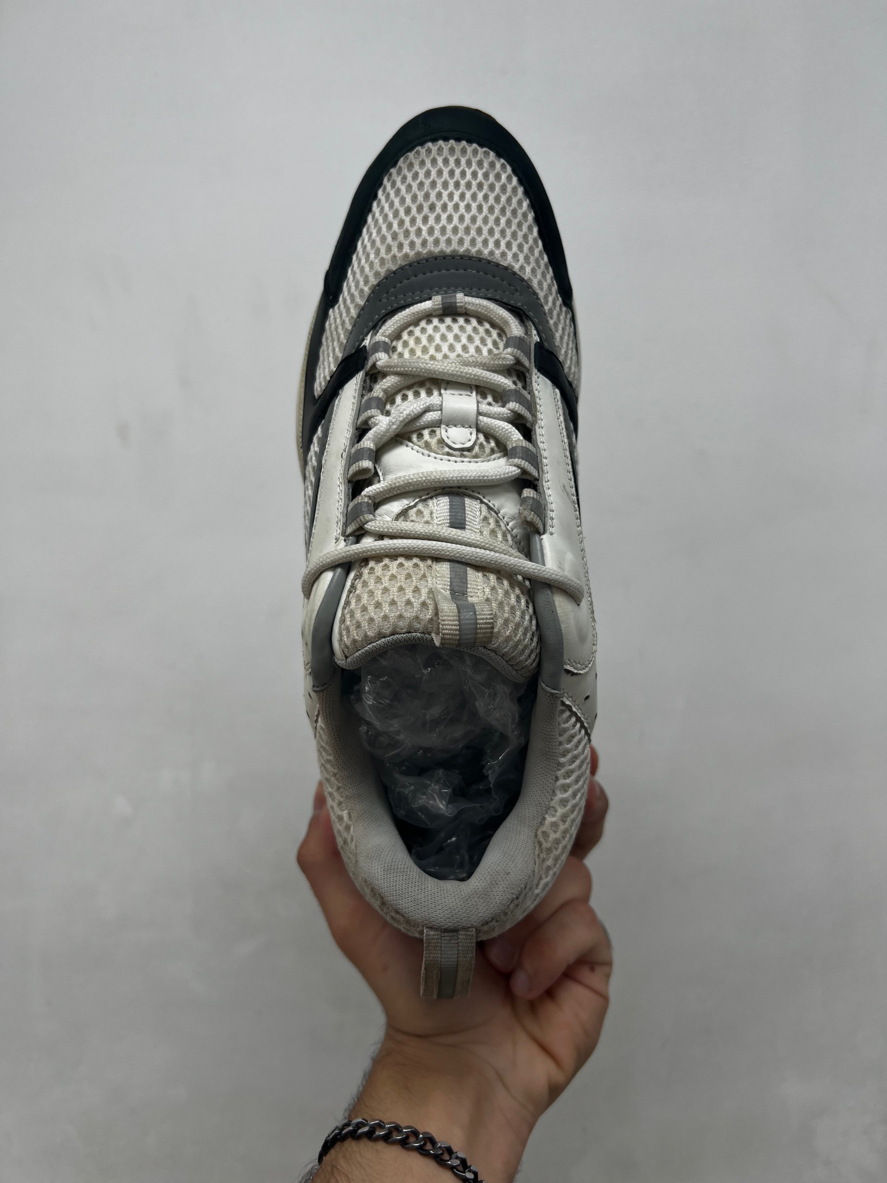 Dior B22 White Black Sneakers