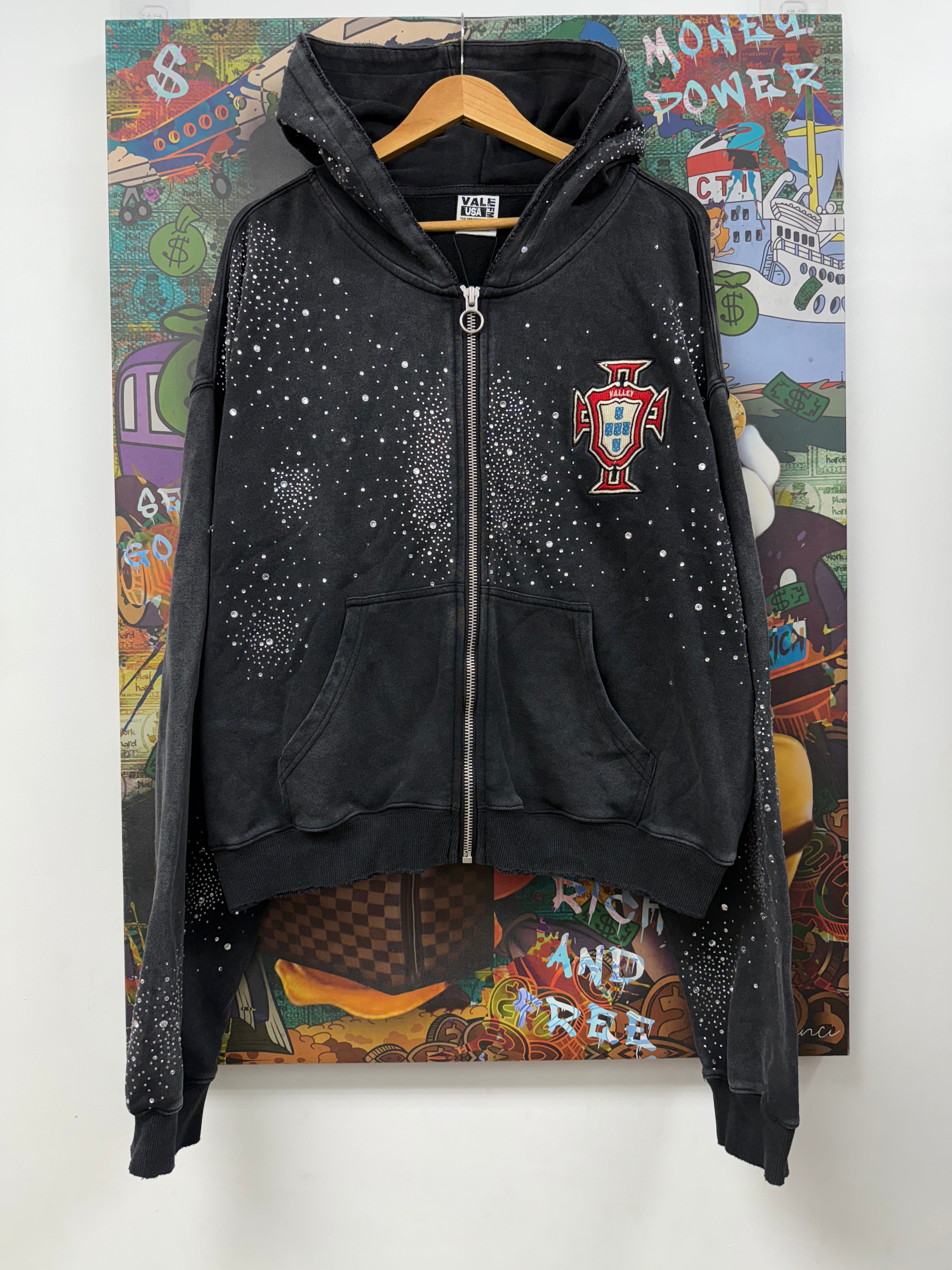Vale Black Cluster Pluto Hoodie