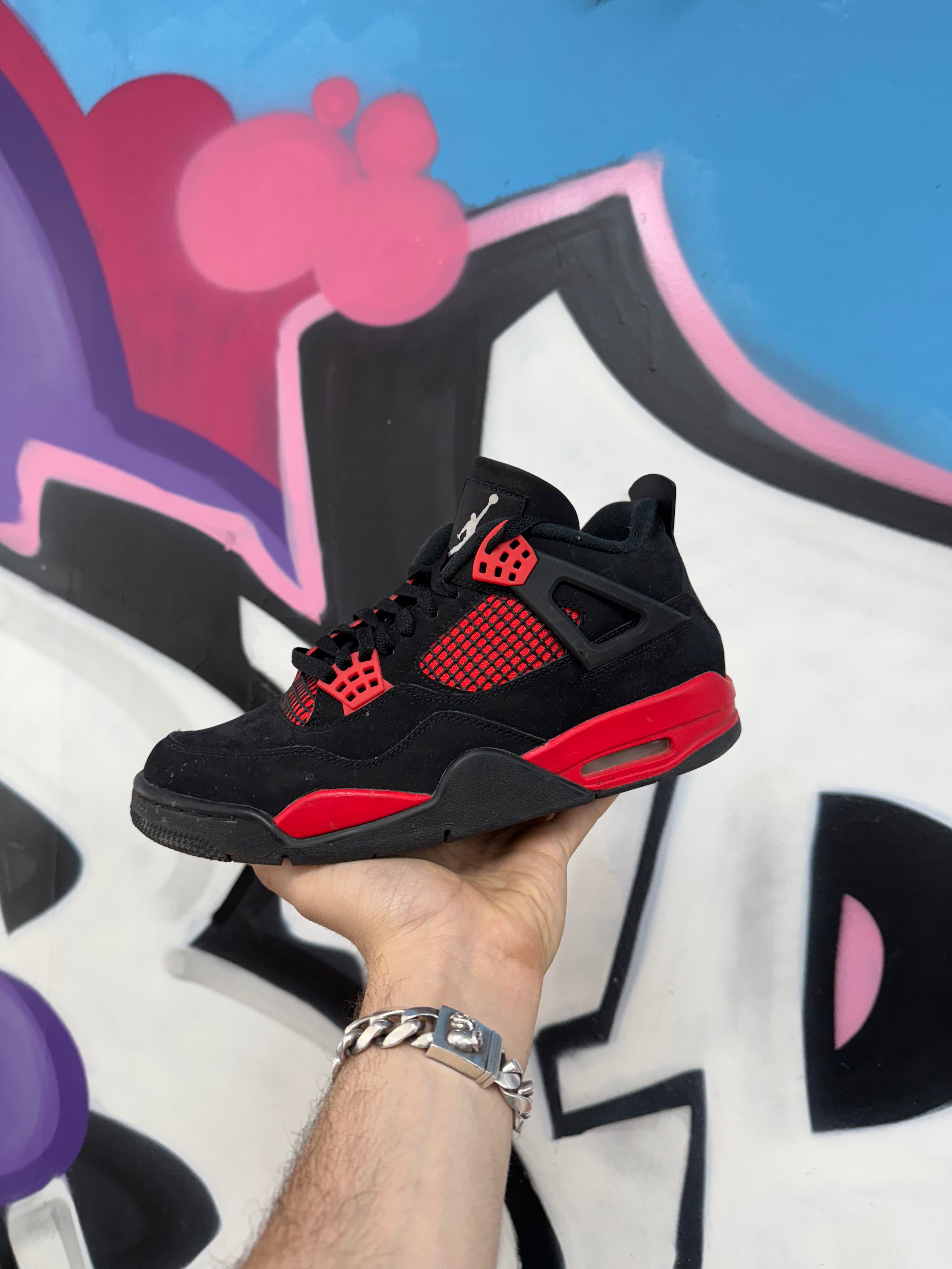 Jordan 4 Red Thunder Sneakers