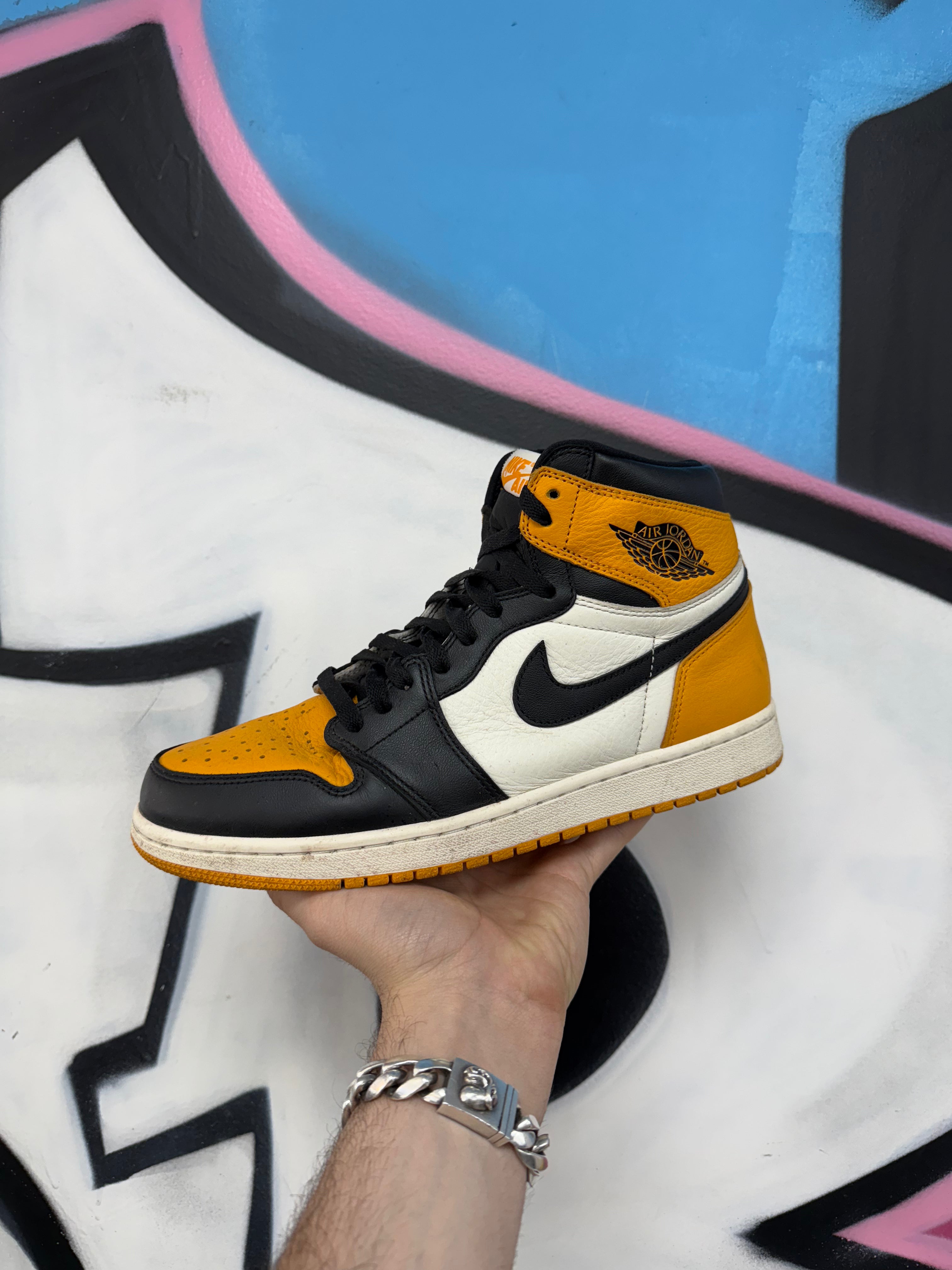 Jordan 1 Taxi Toe Sneakers