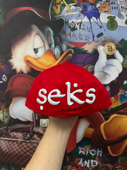 Seks Fitted Red White New 7 1-8 N/A