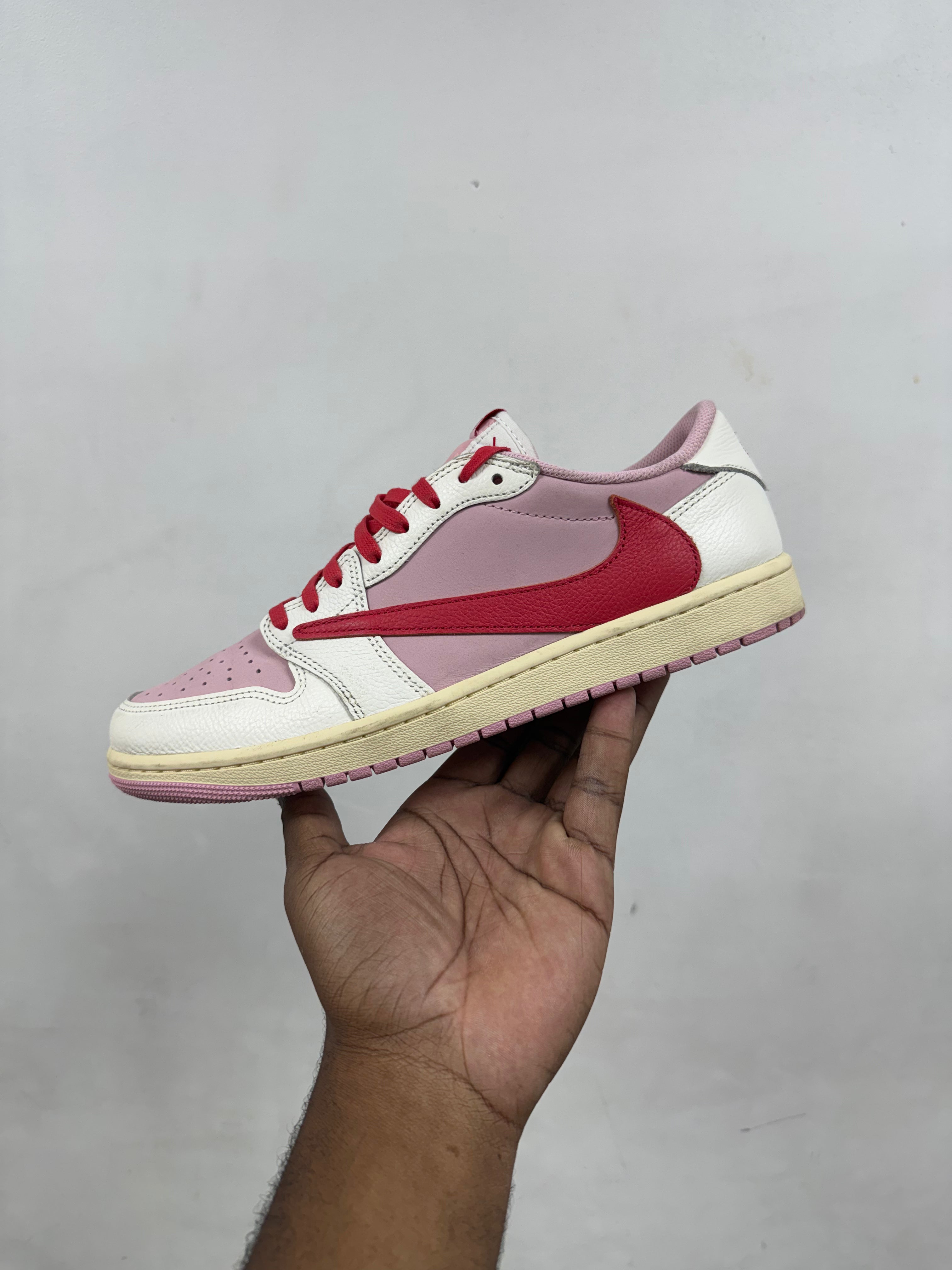 Jordan 1 Low Travis Scott Muslin Sneakers
