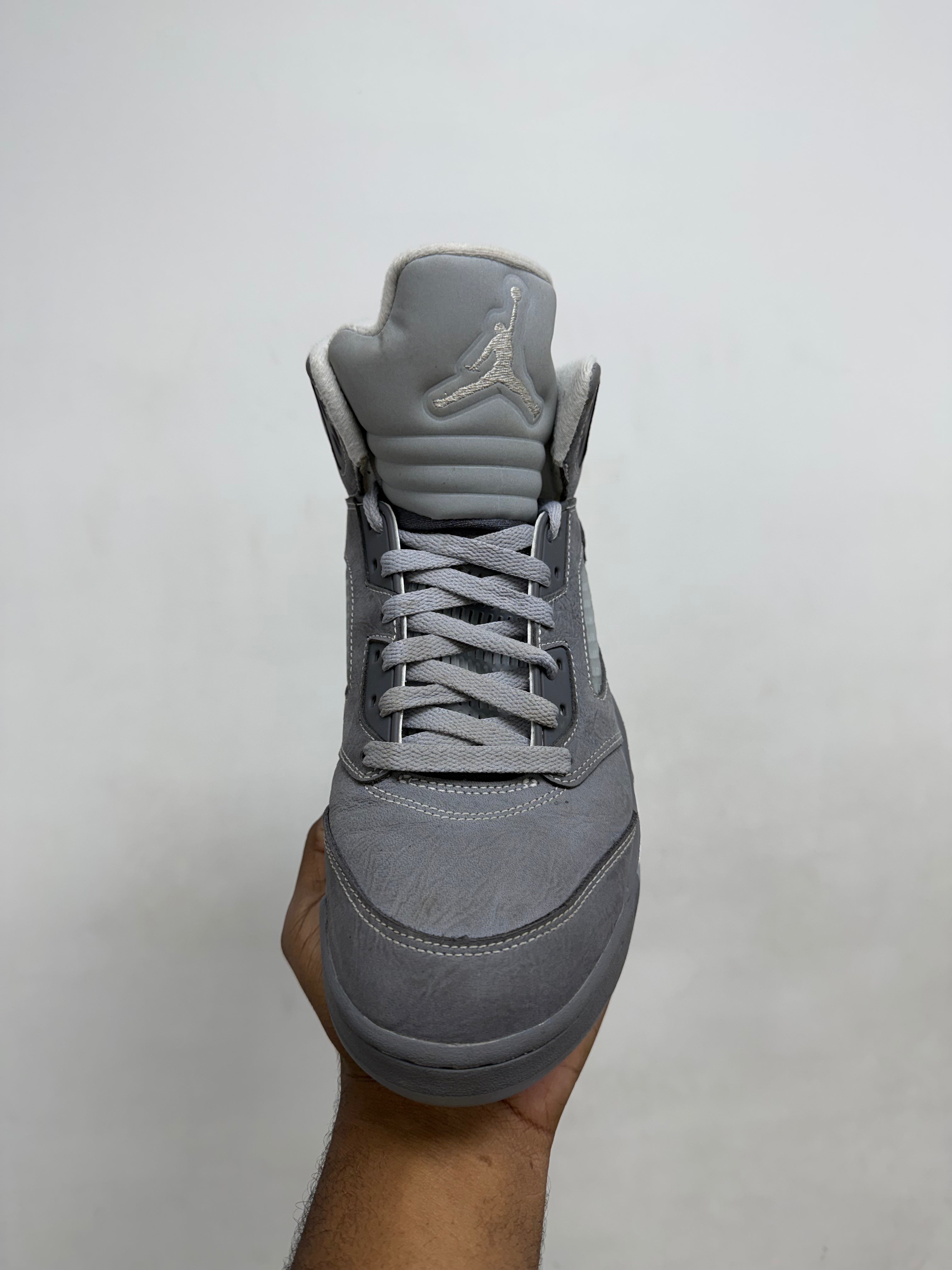Jordan 5 Wolf Grey Sneakers