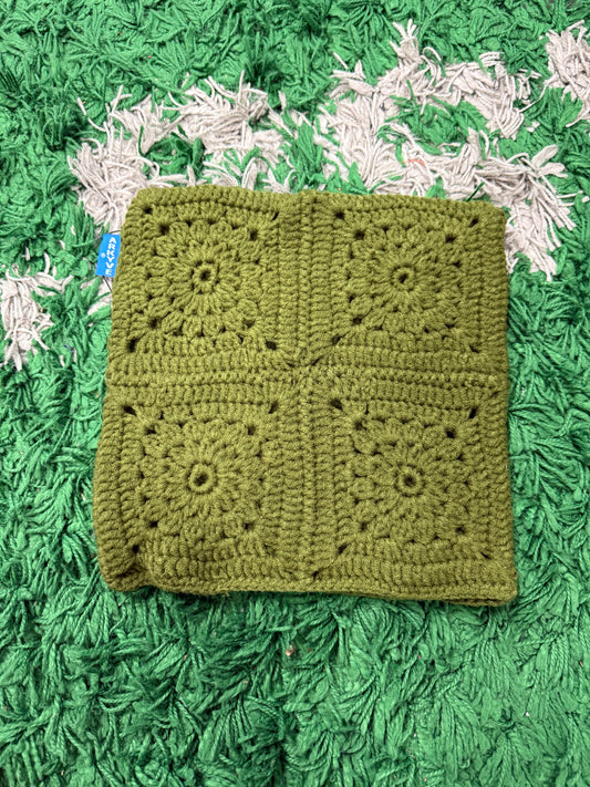 Arkyve Pine Green Crochet Cat Hat