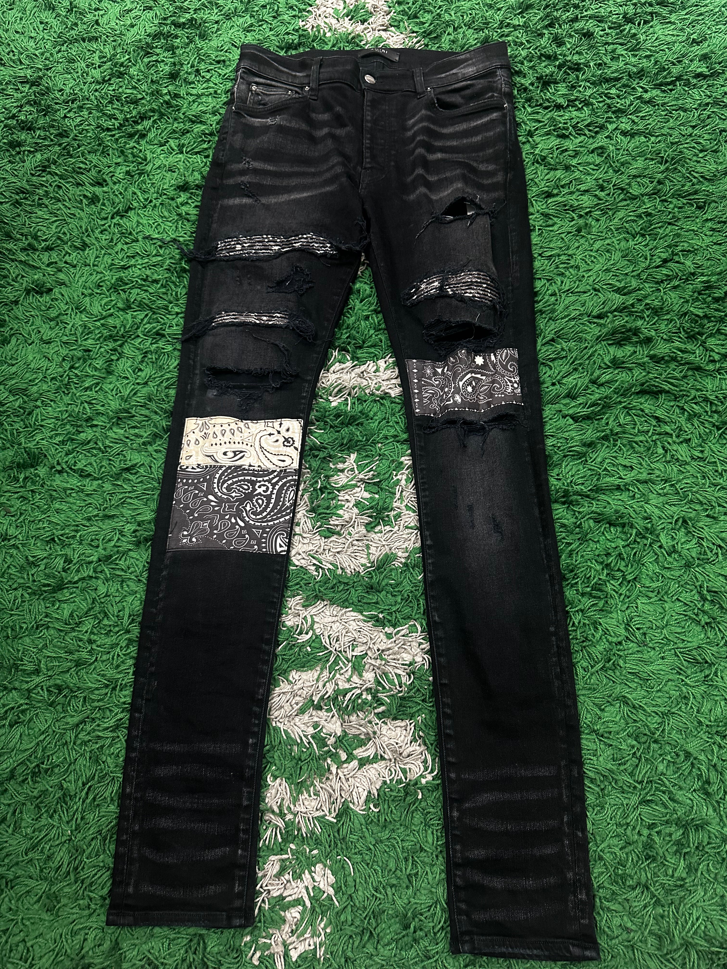Amiri Jeans Thrashser Black Bandana  Used 32 N/A
