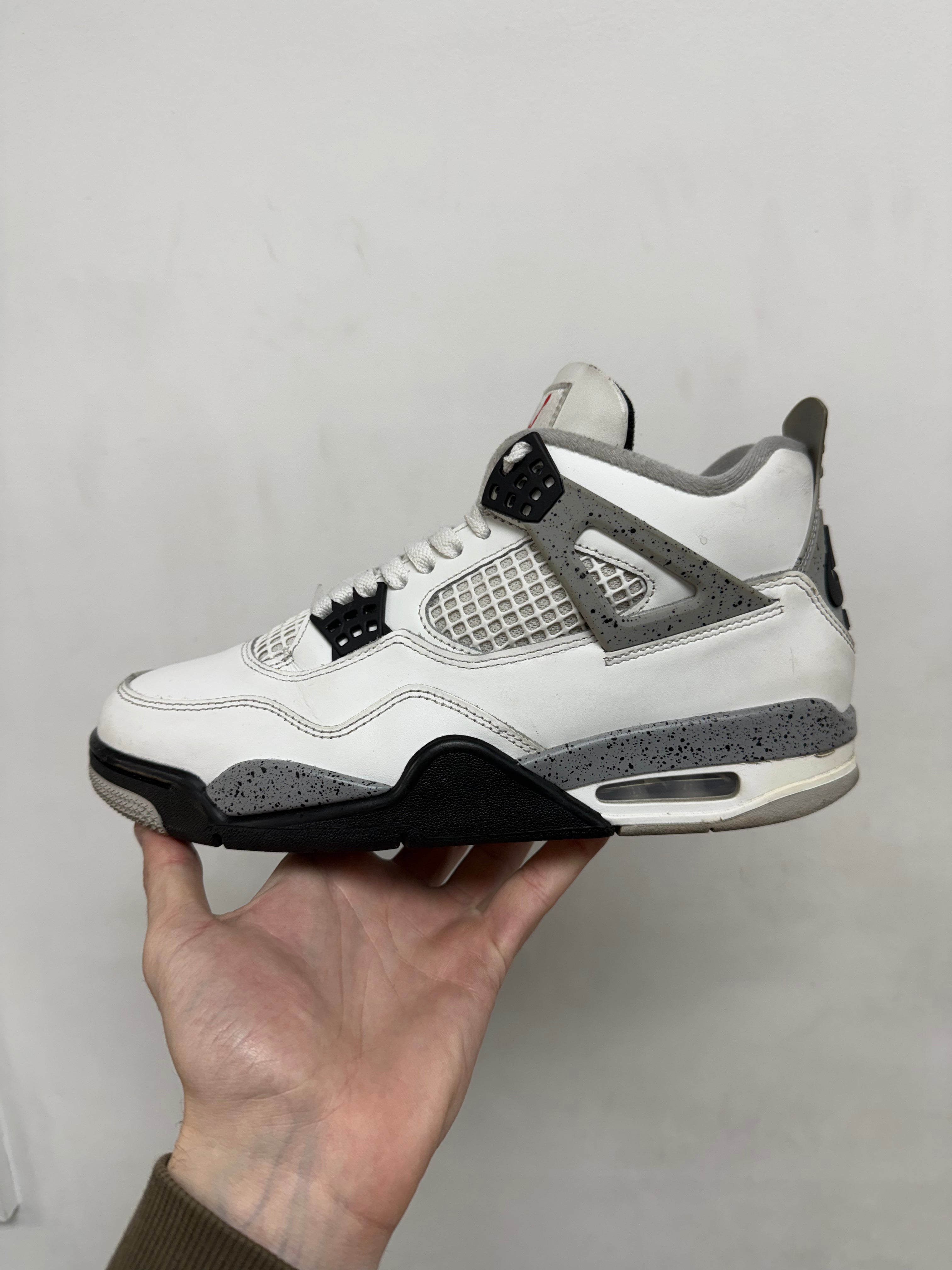 Jordan 4 White Cement Sneakers