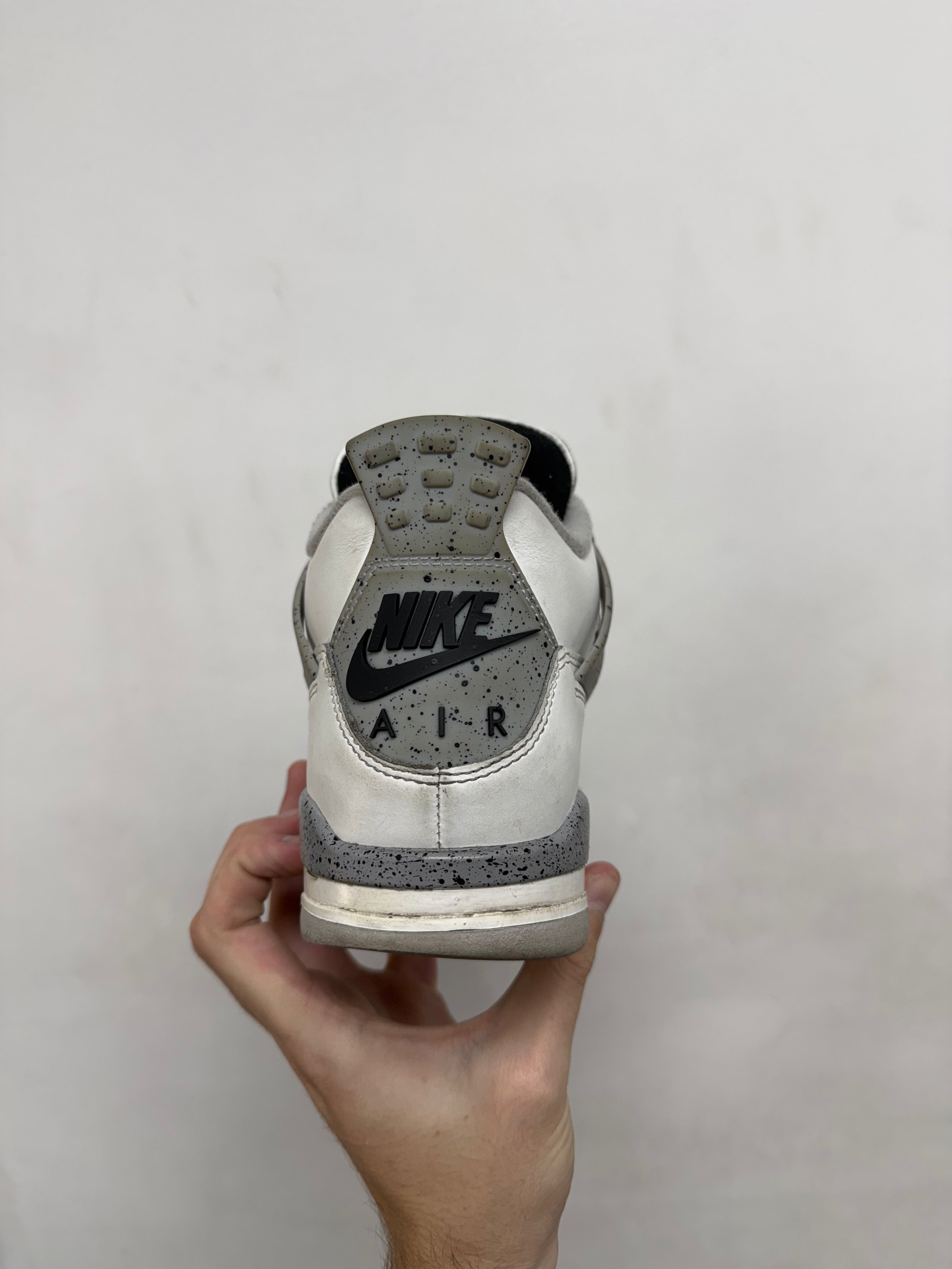 Jordan 4 White Cement Sneakers