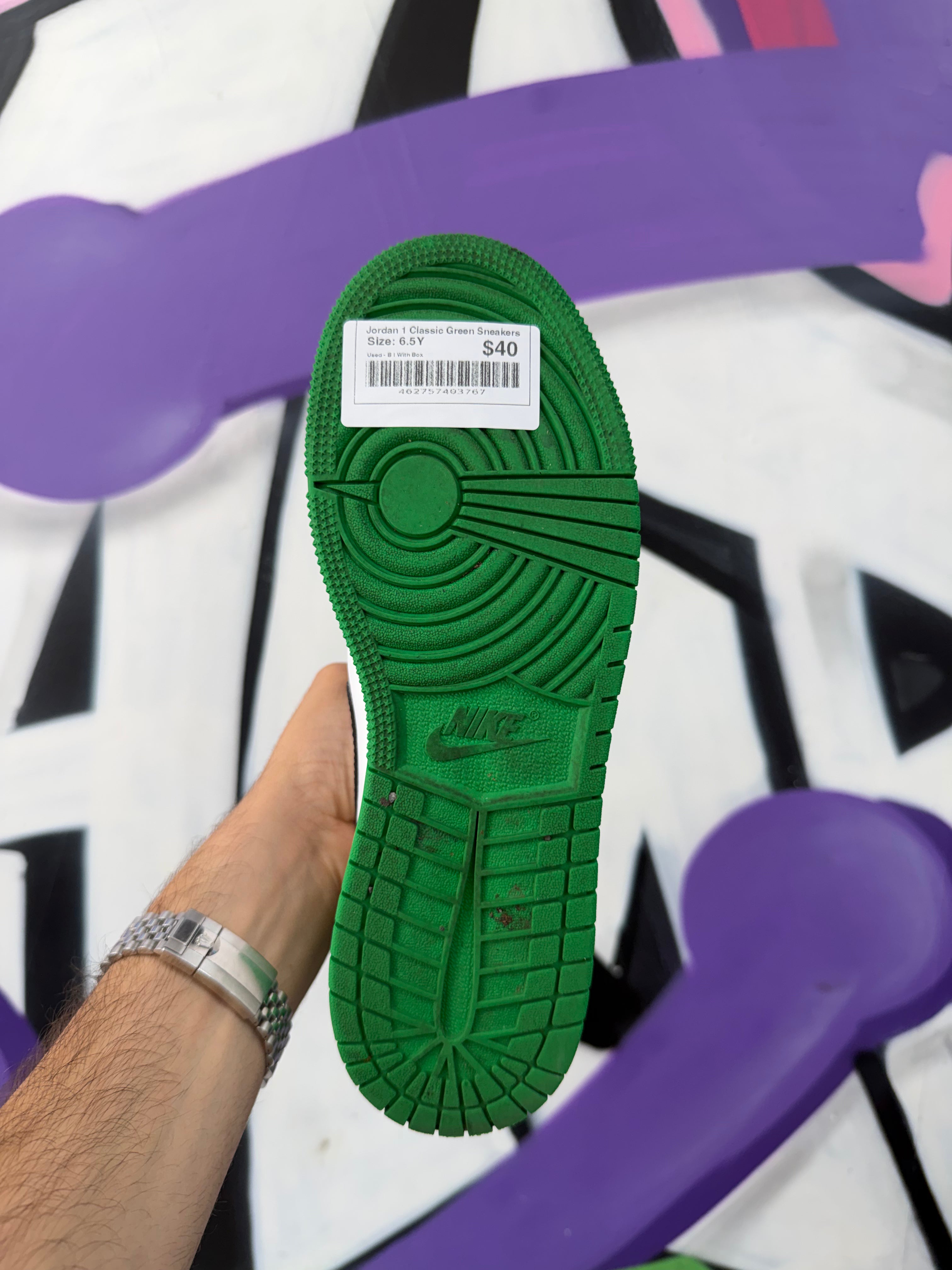 Jordan 1 Classic Green Sneakers