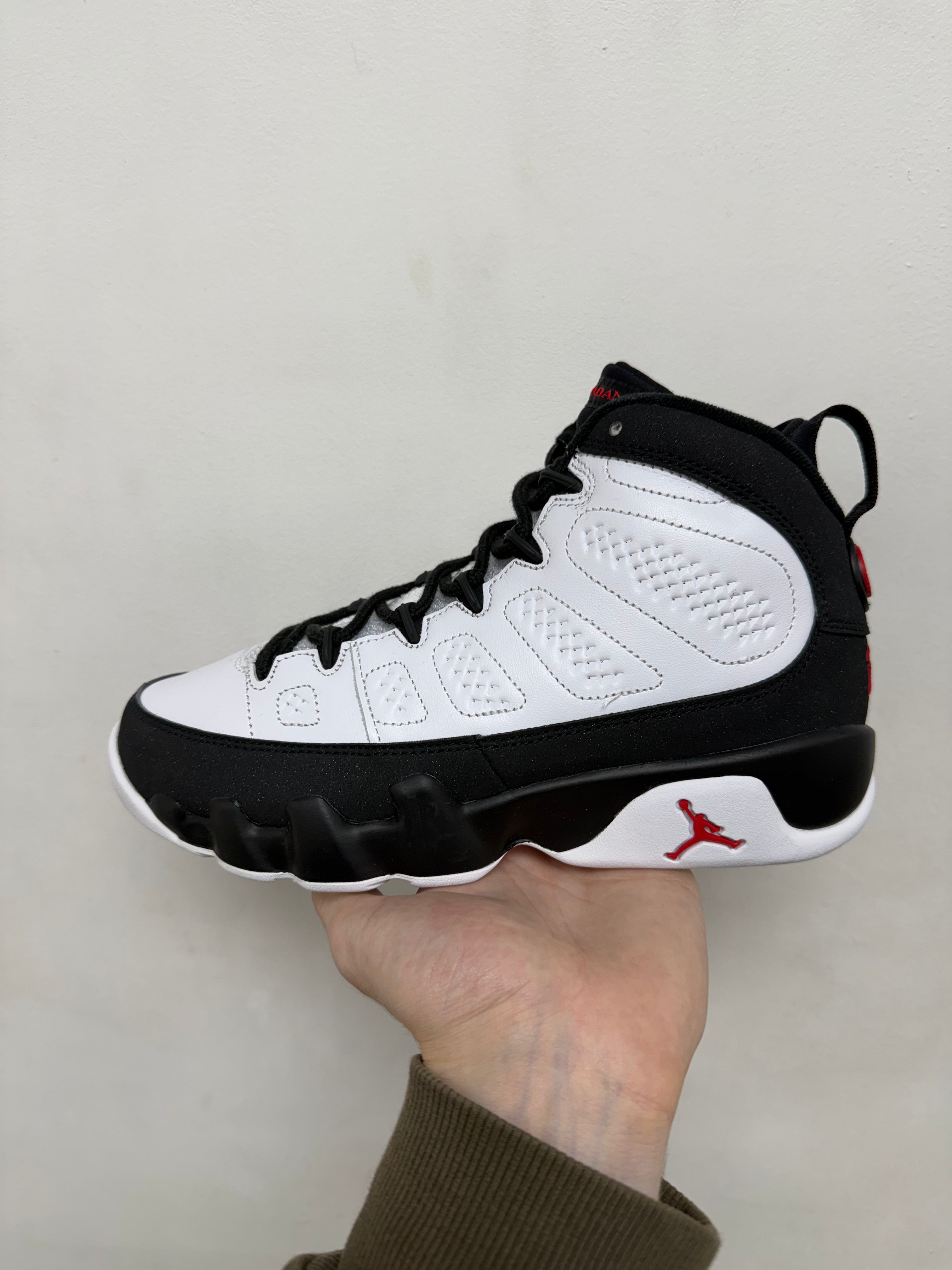 Jordan 9 Space Jam Sneakers
