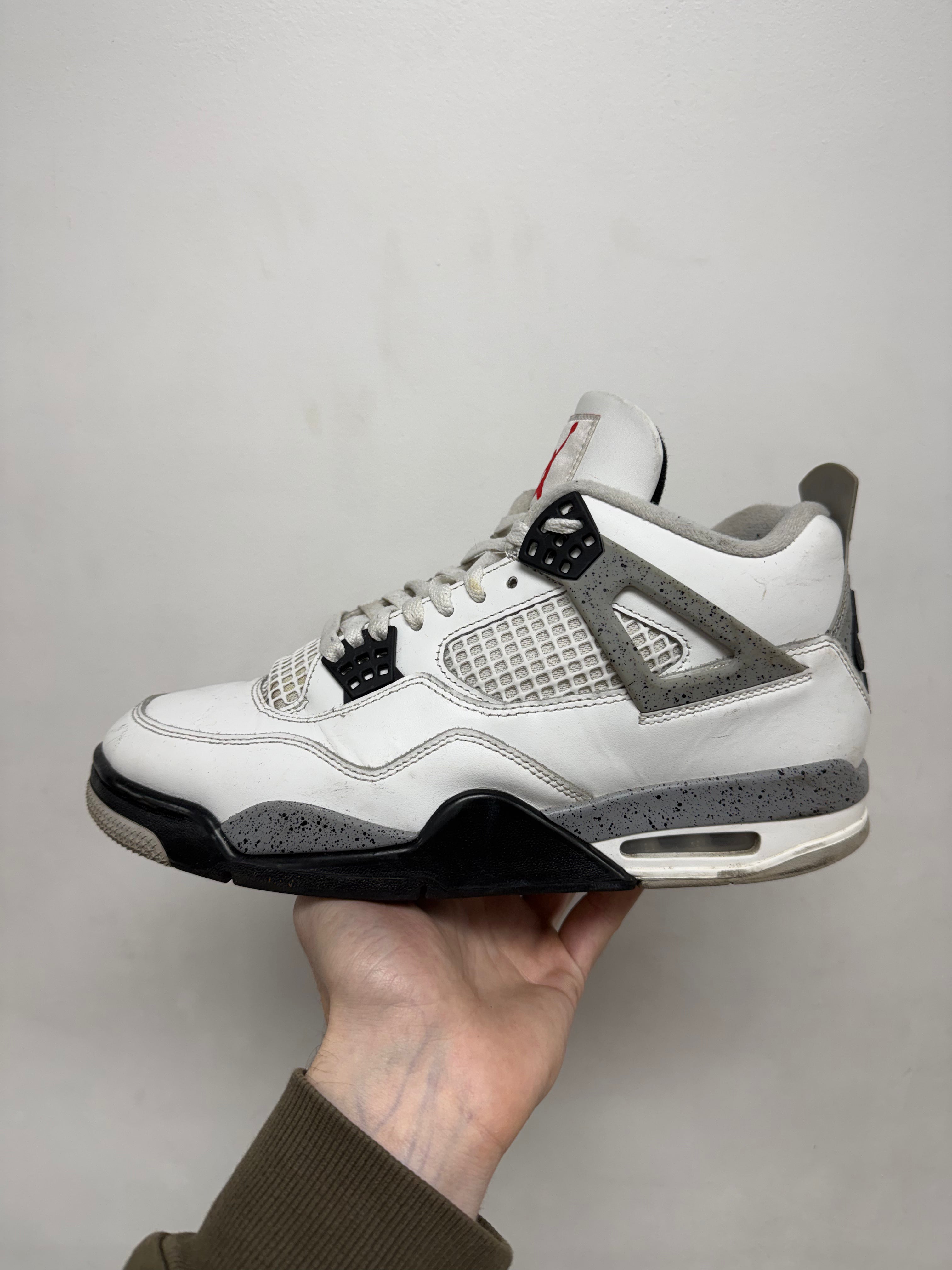 Jordan 4 White Cement Sneakers