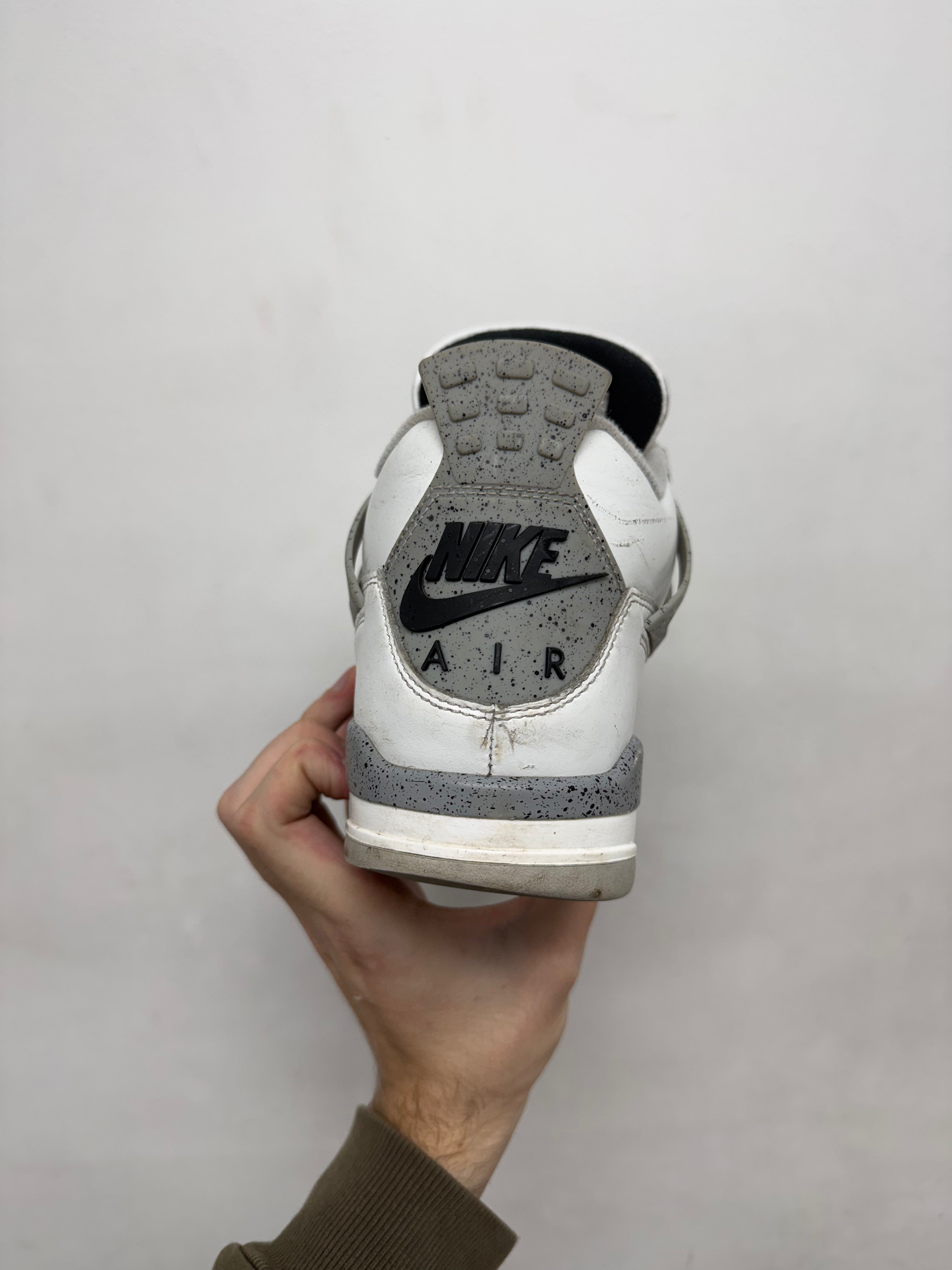 Jordan 4 White Cement Sneakers