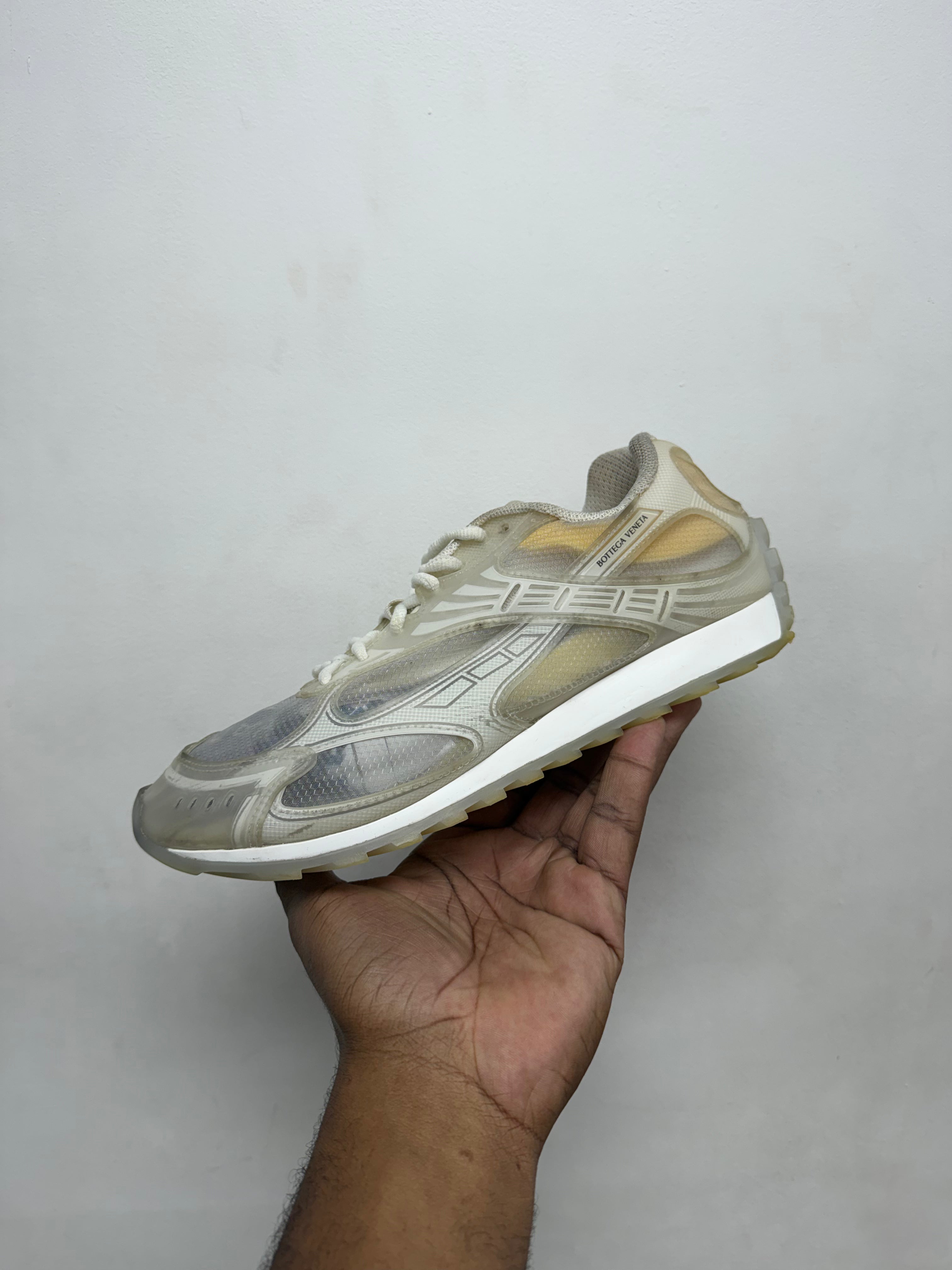 Bottega Veneta Orbit White Clear