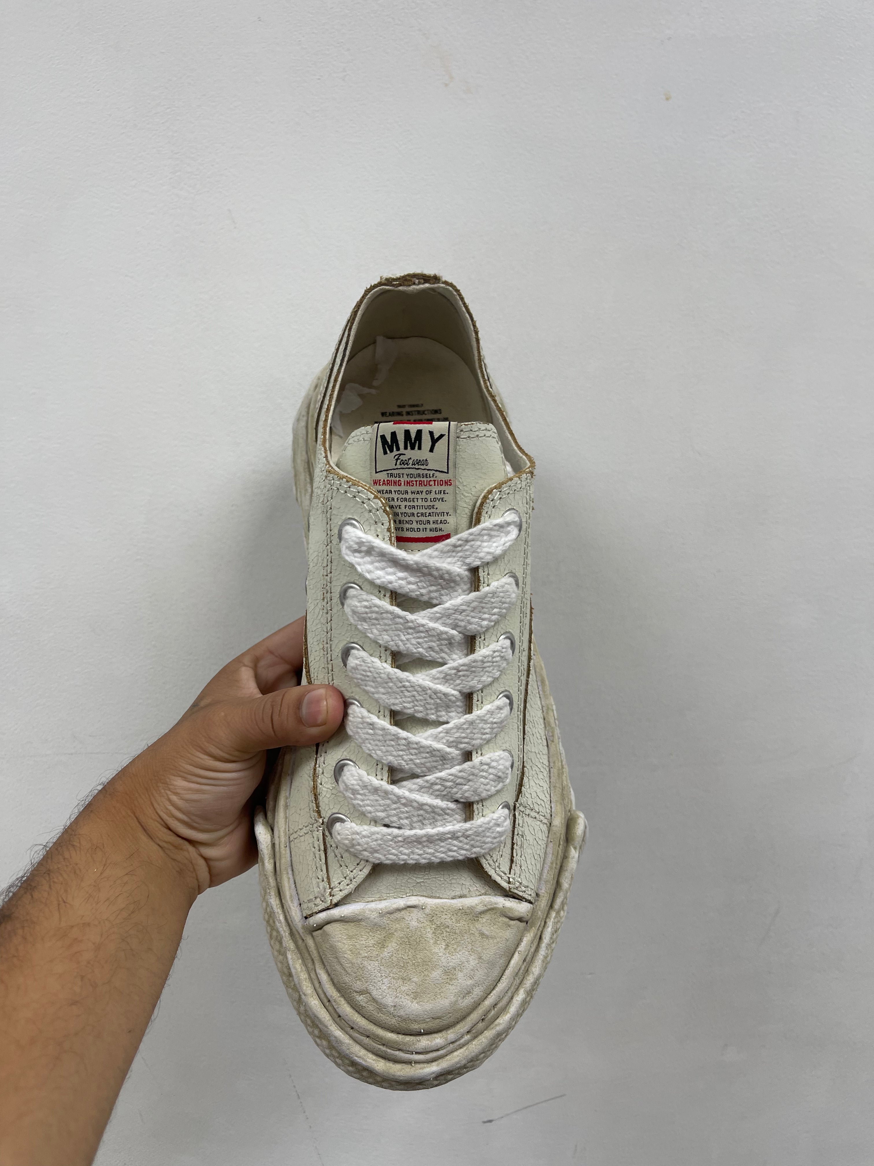 MMY White Crackle Low Sneakers
