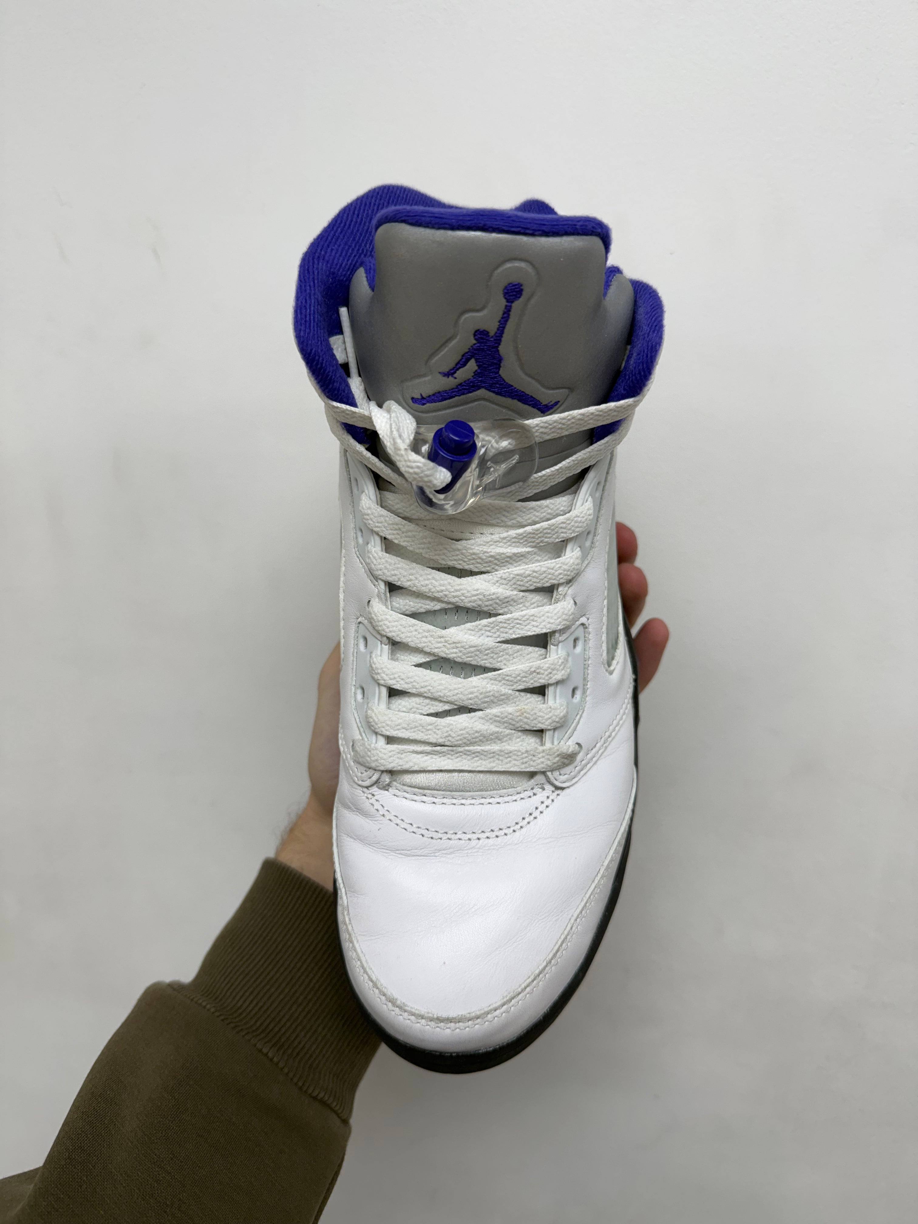 Jordan 5 Dark Concord Sneakers