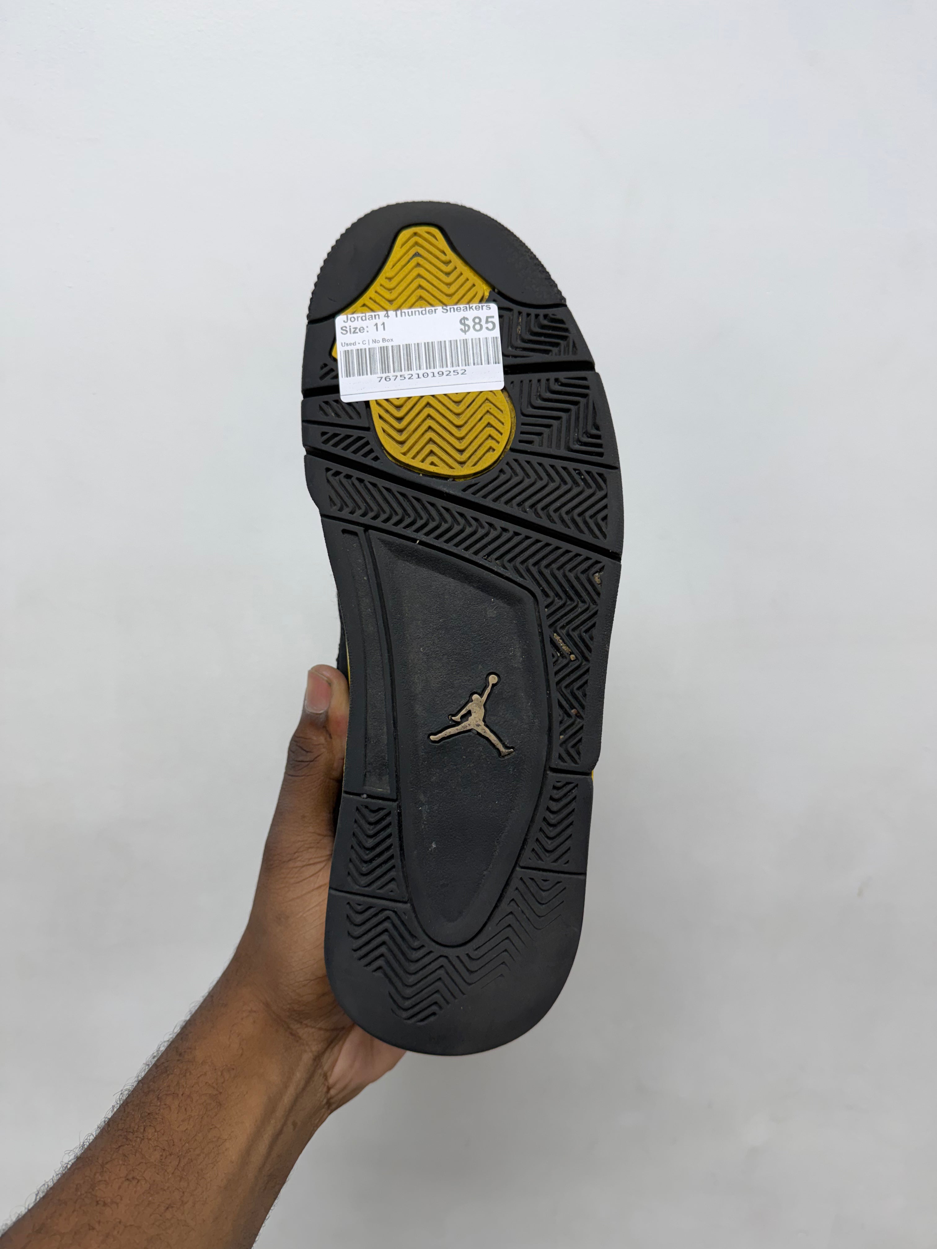 Jordan 4 Thunder Sneakers