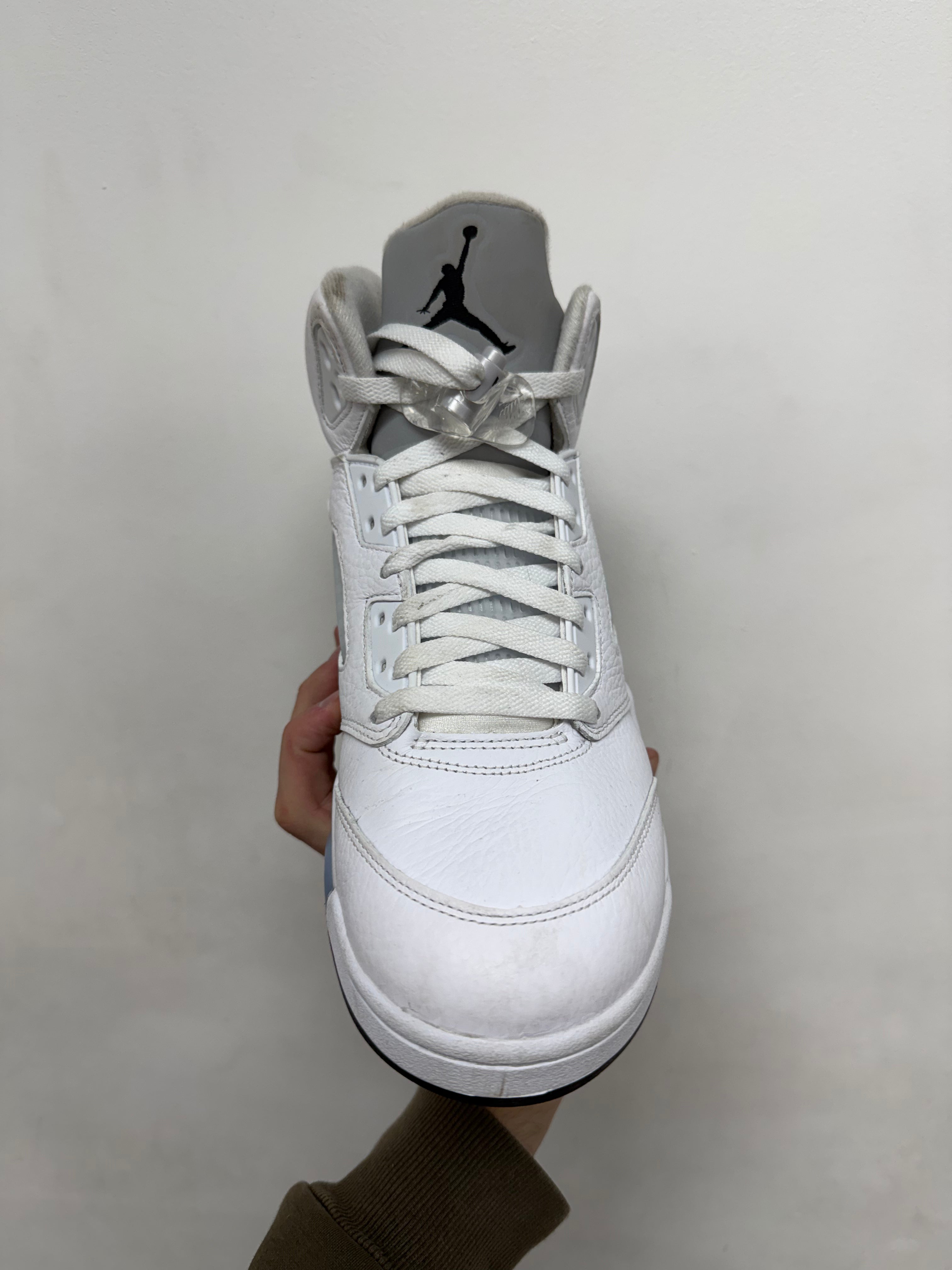 Jordan 5 White Metallic Sneakers