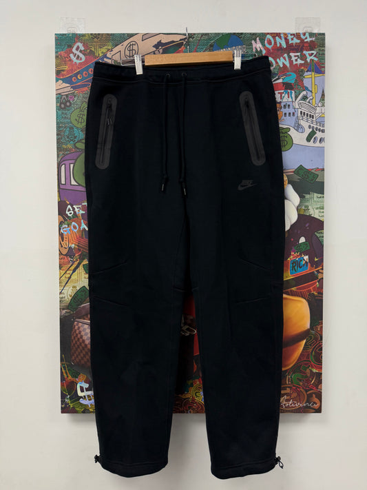 Nike Tech Sweats Black New Large With Tags