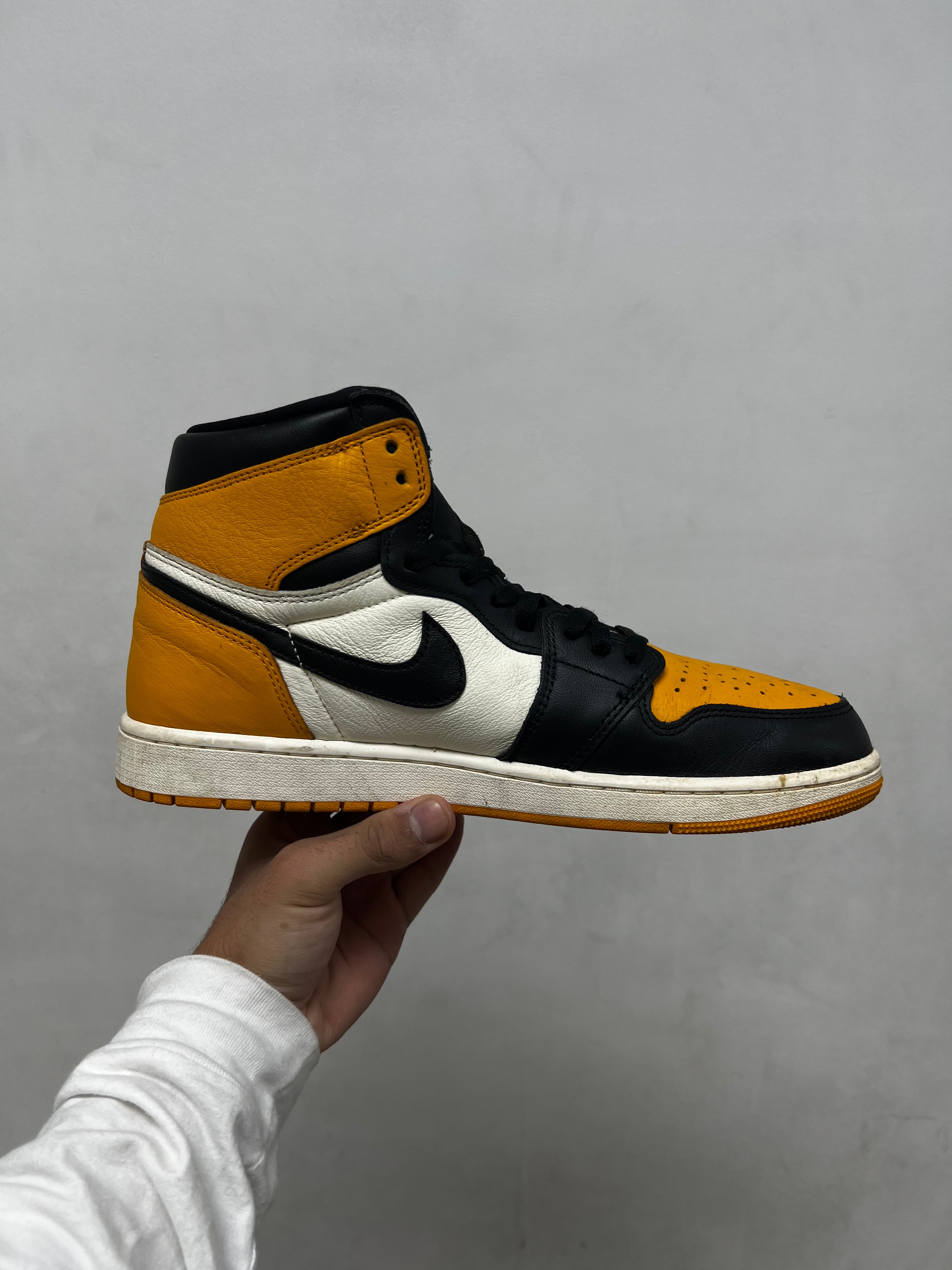 Jordan 1 Taxi Toe Sneakers