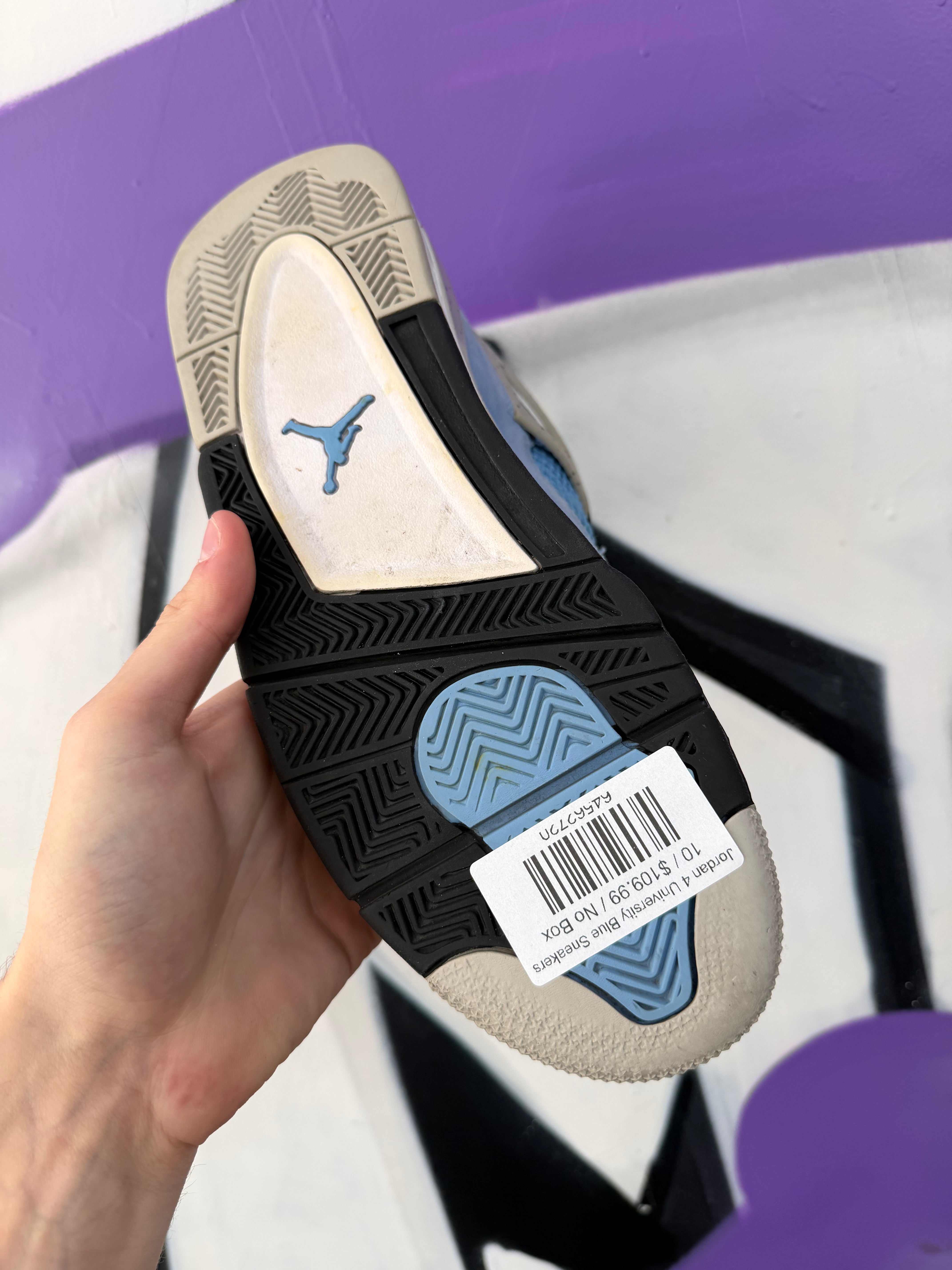 Jordan 4 University Blue Sneakers