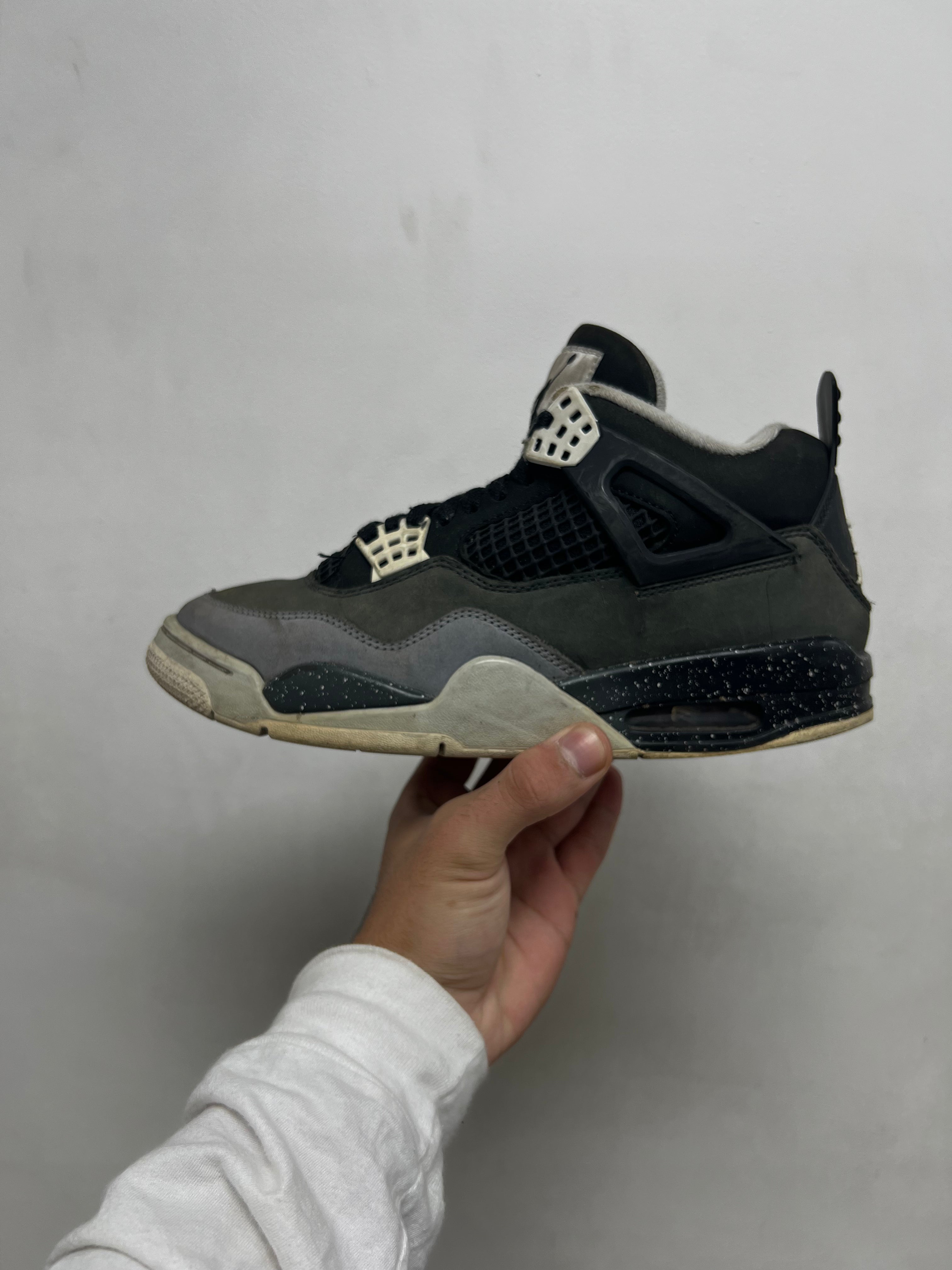 Jordan 4 Fear Sneakers