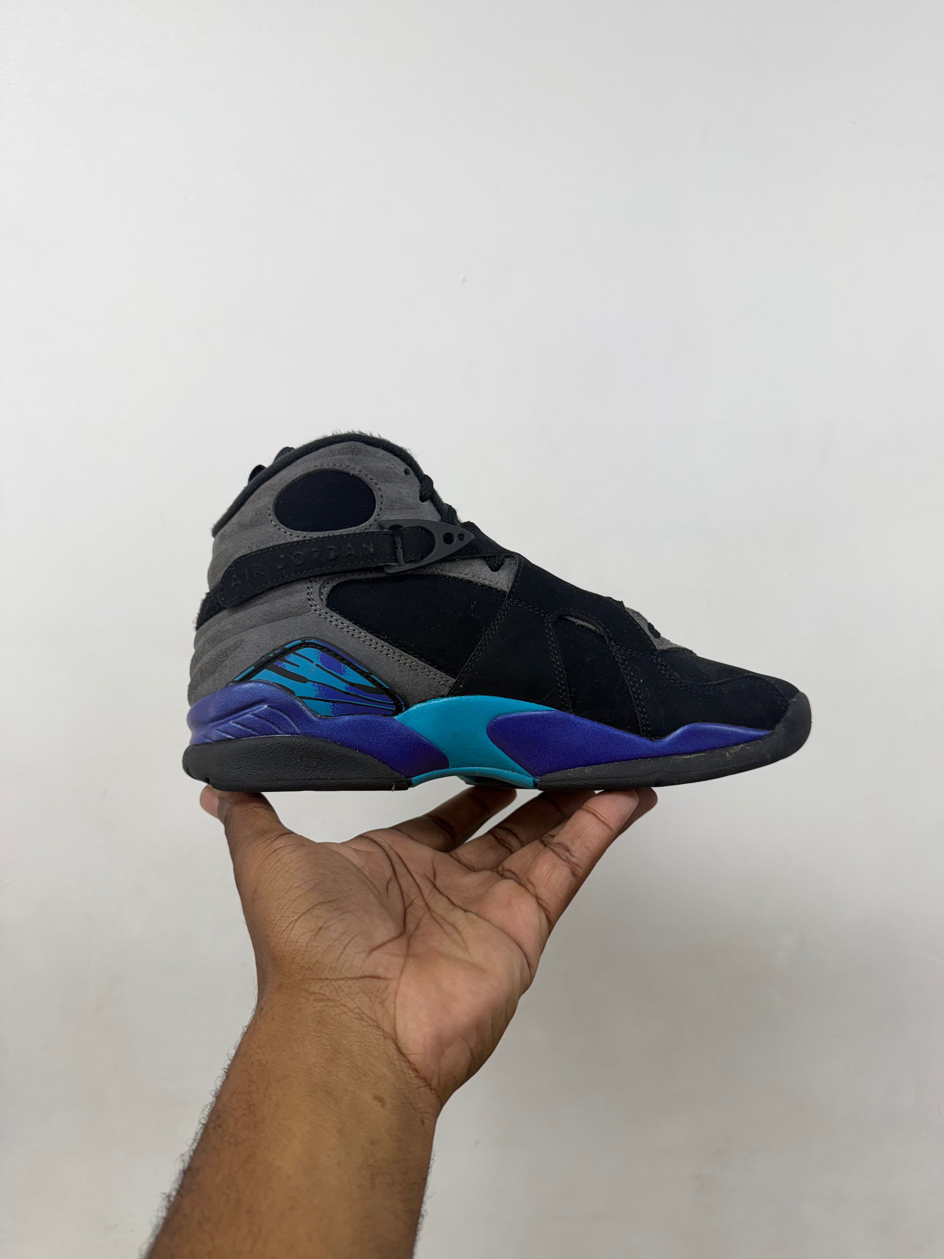 Jordan 8 Aqua Sneakers