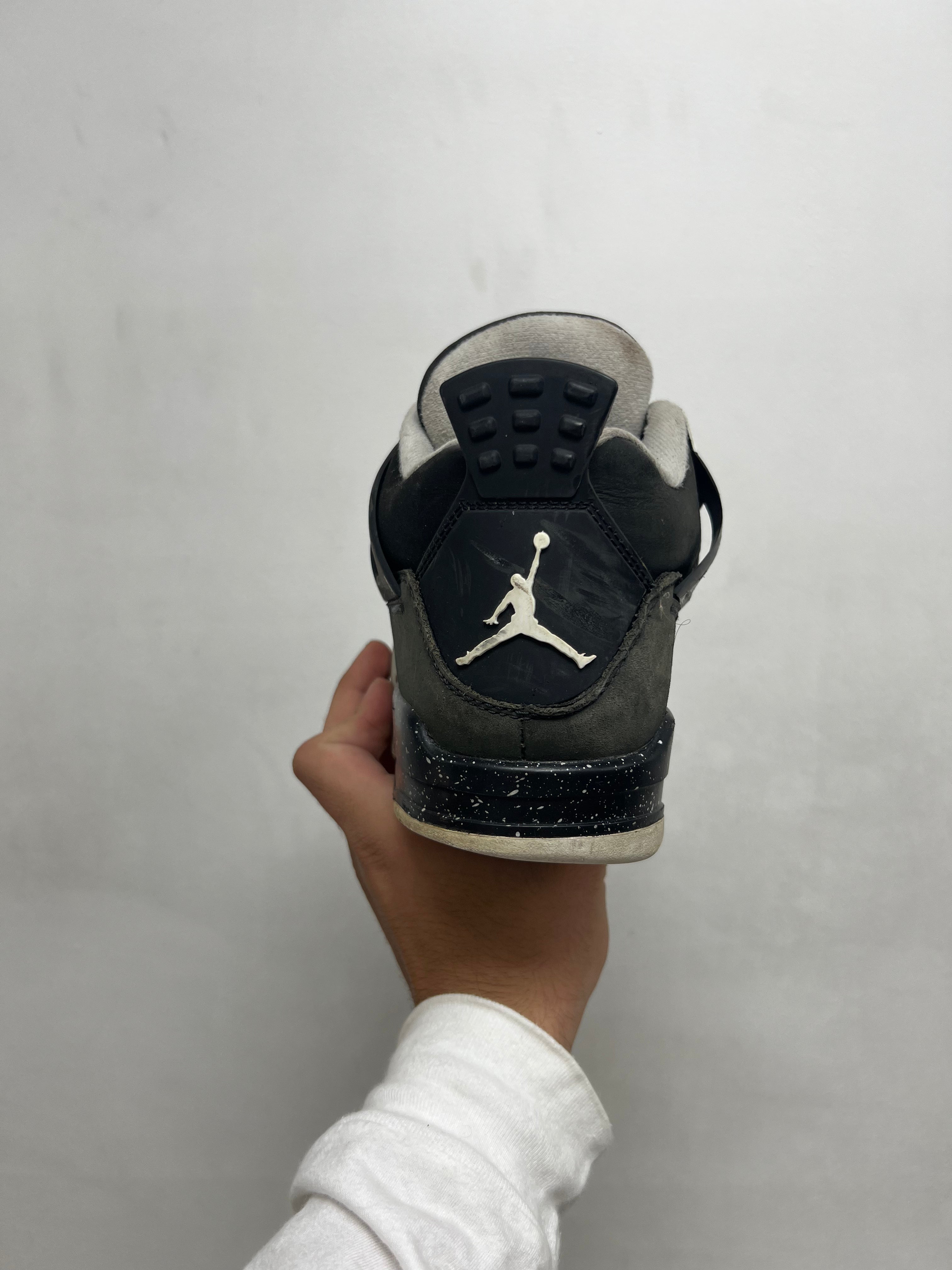 Jordan 4 Fear Sneakers