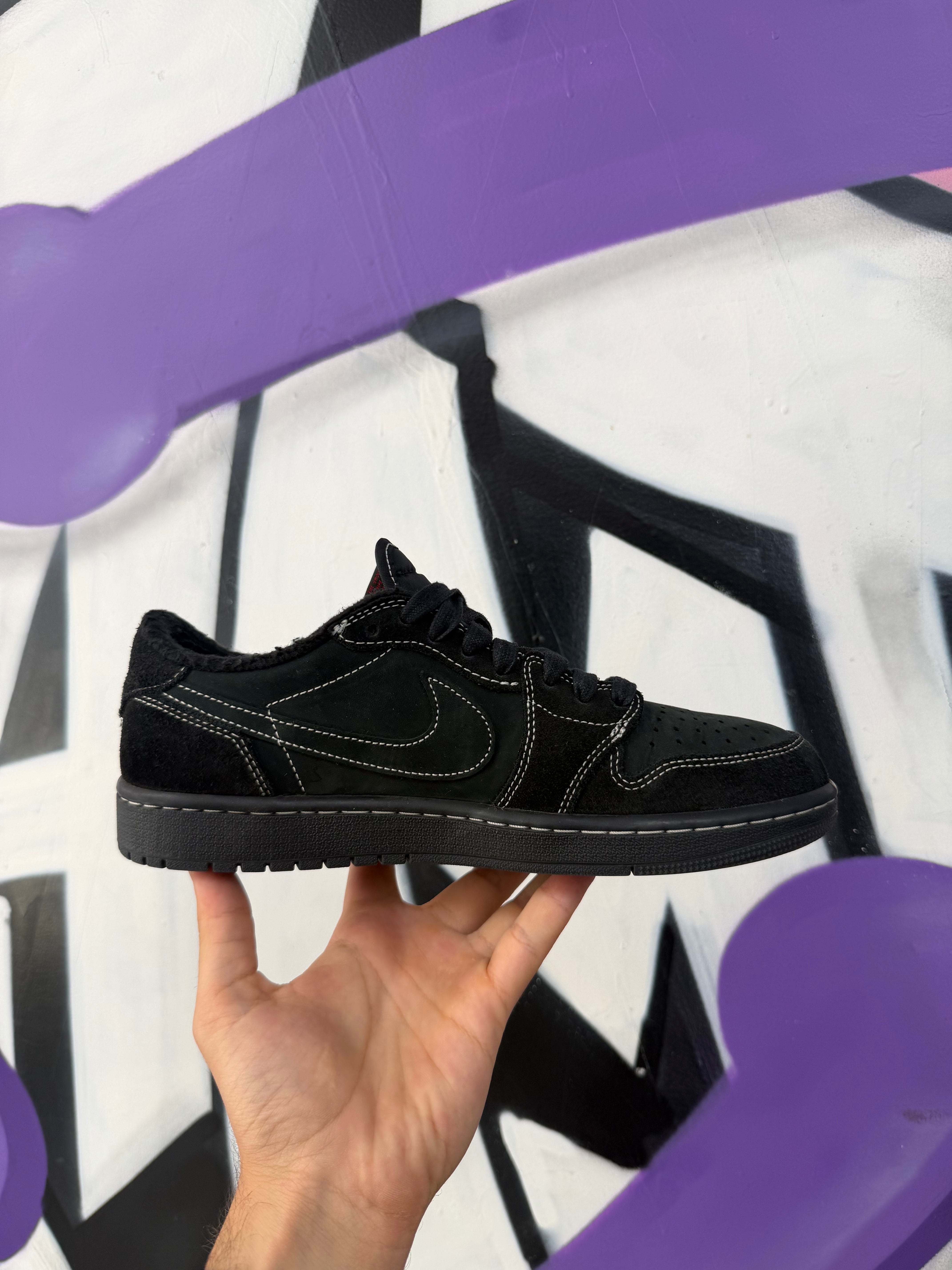 Jordan 1 Low Travis Scott Phantom Sneakers