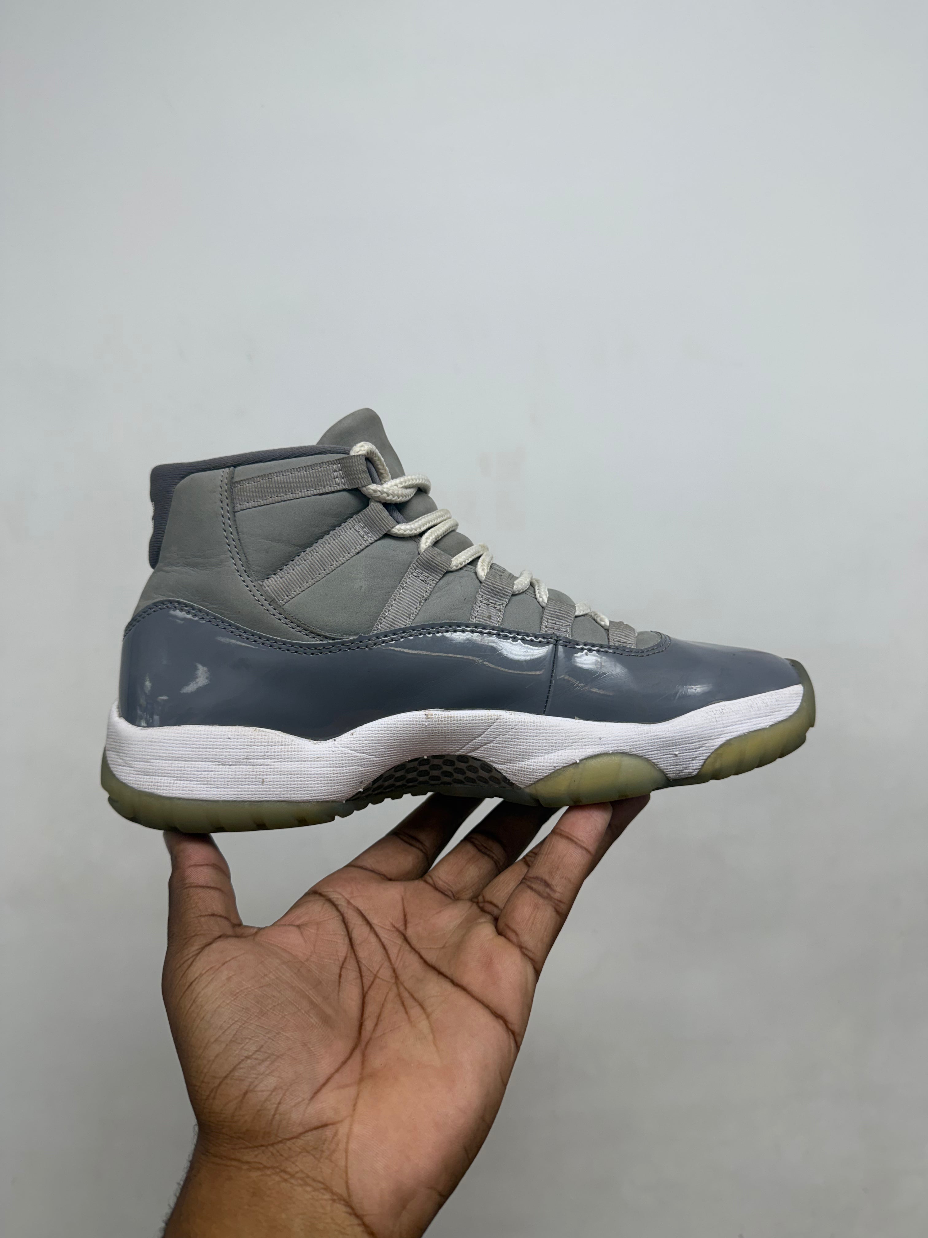 Jordan 11 Cool Grey Sneakers