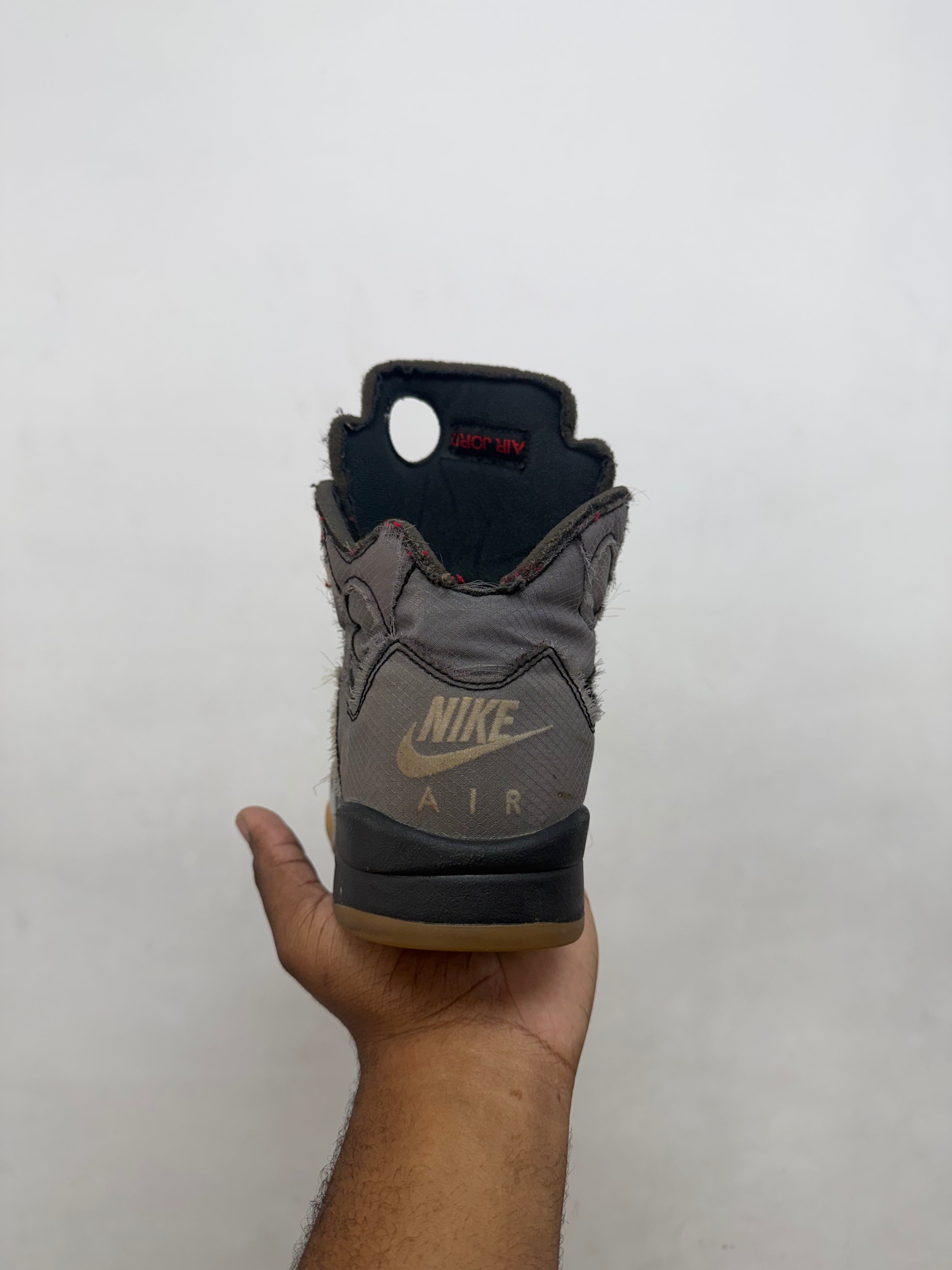 Jordan 5 x Off White Muslin Sneakers