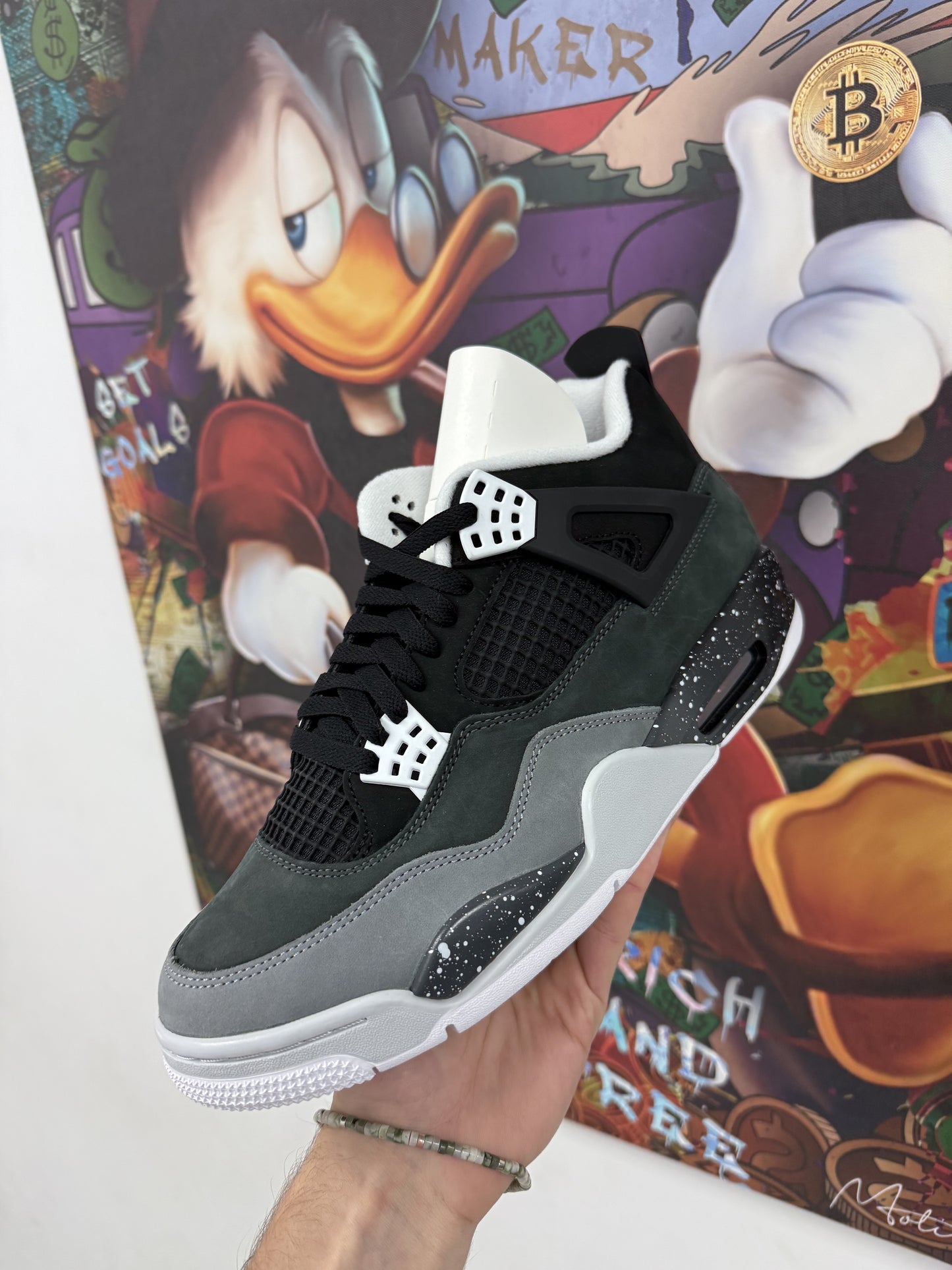 Jordan 4 Retro Fear