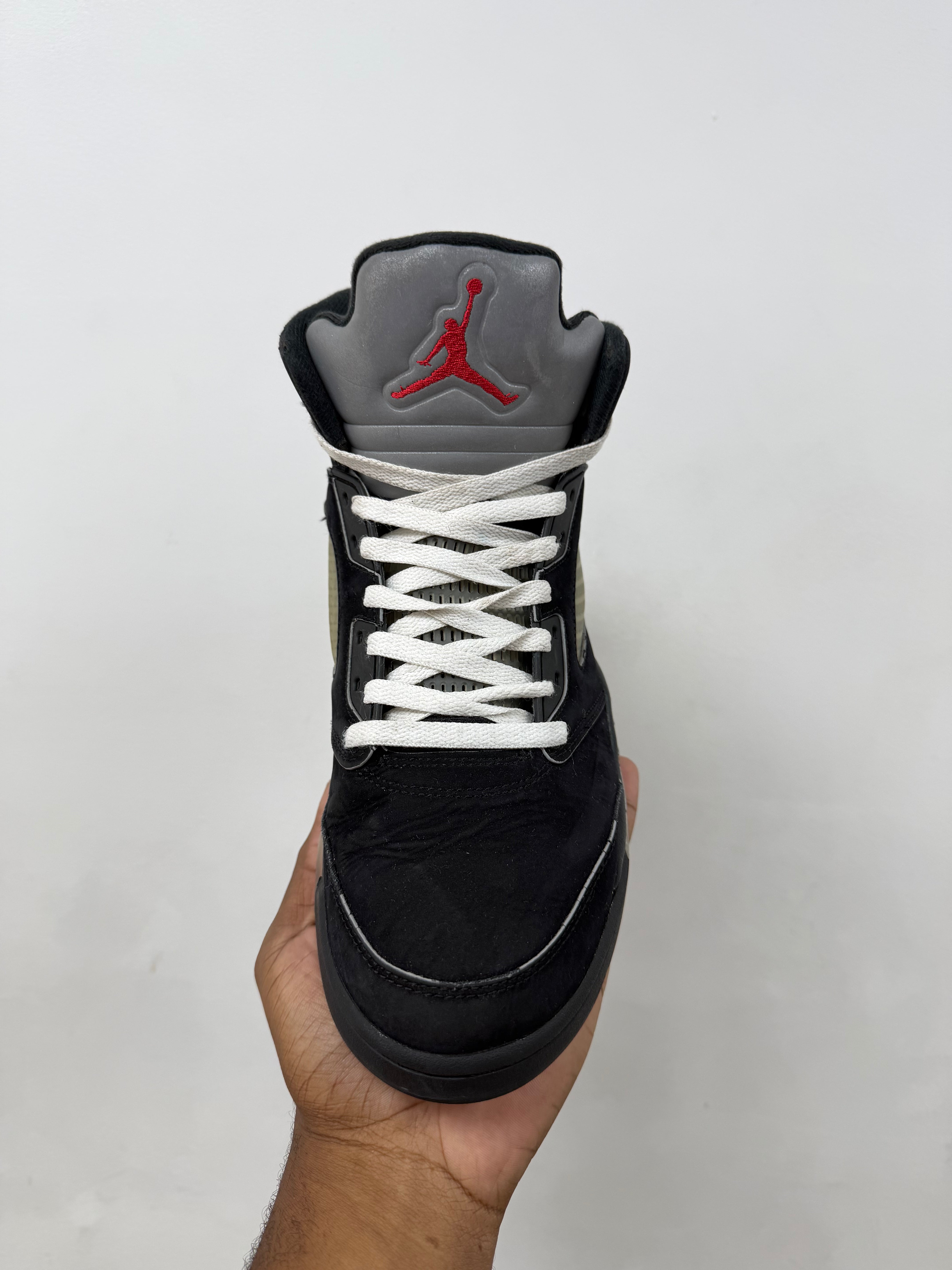 Jordan 5 Black Metallic Sneakers