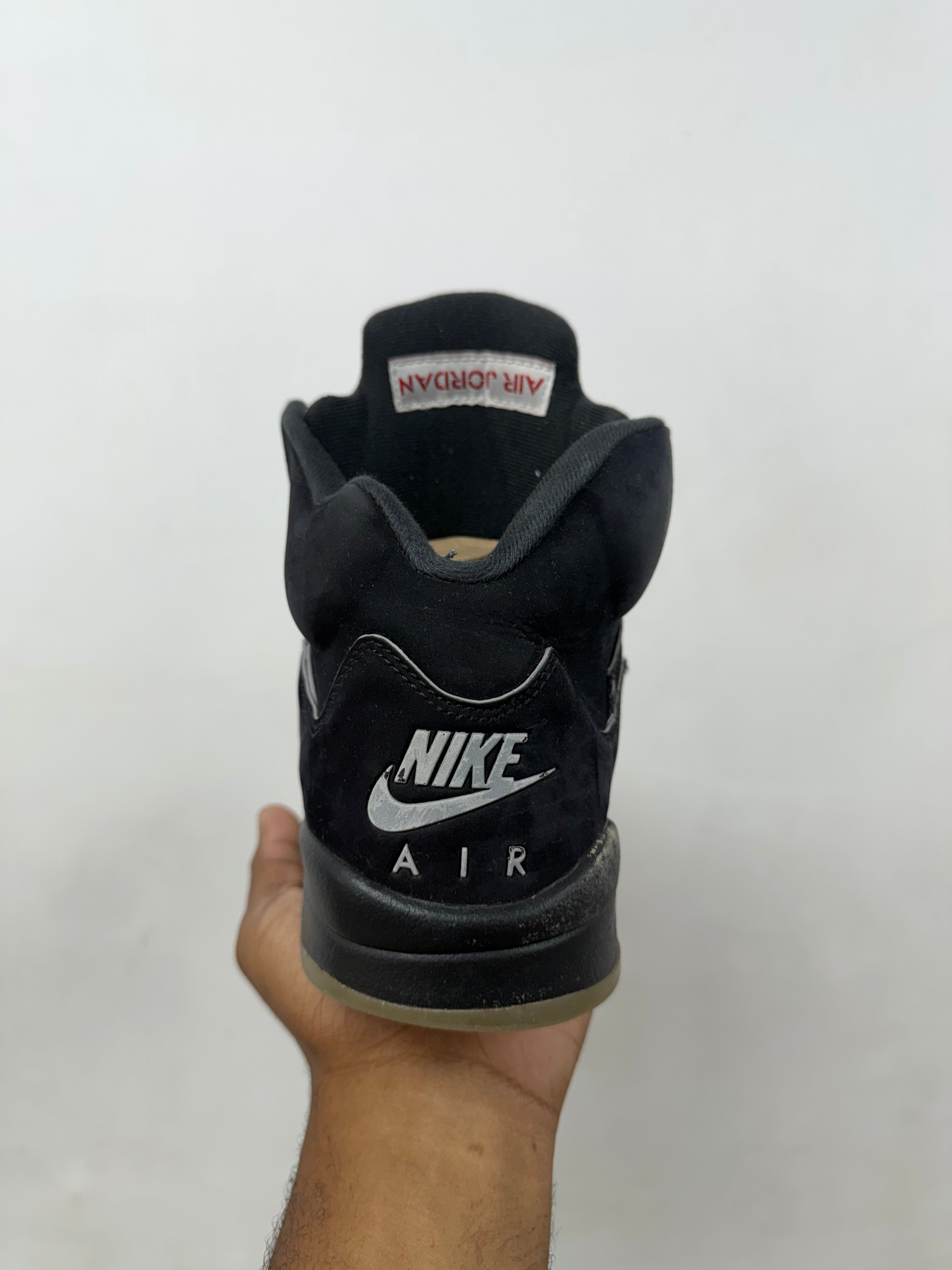 Jordan 5 Black Metallic Sneakers