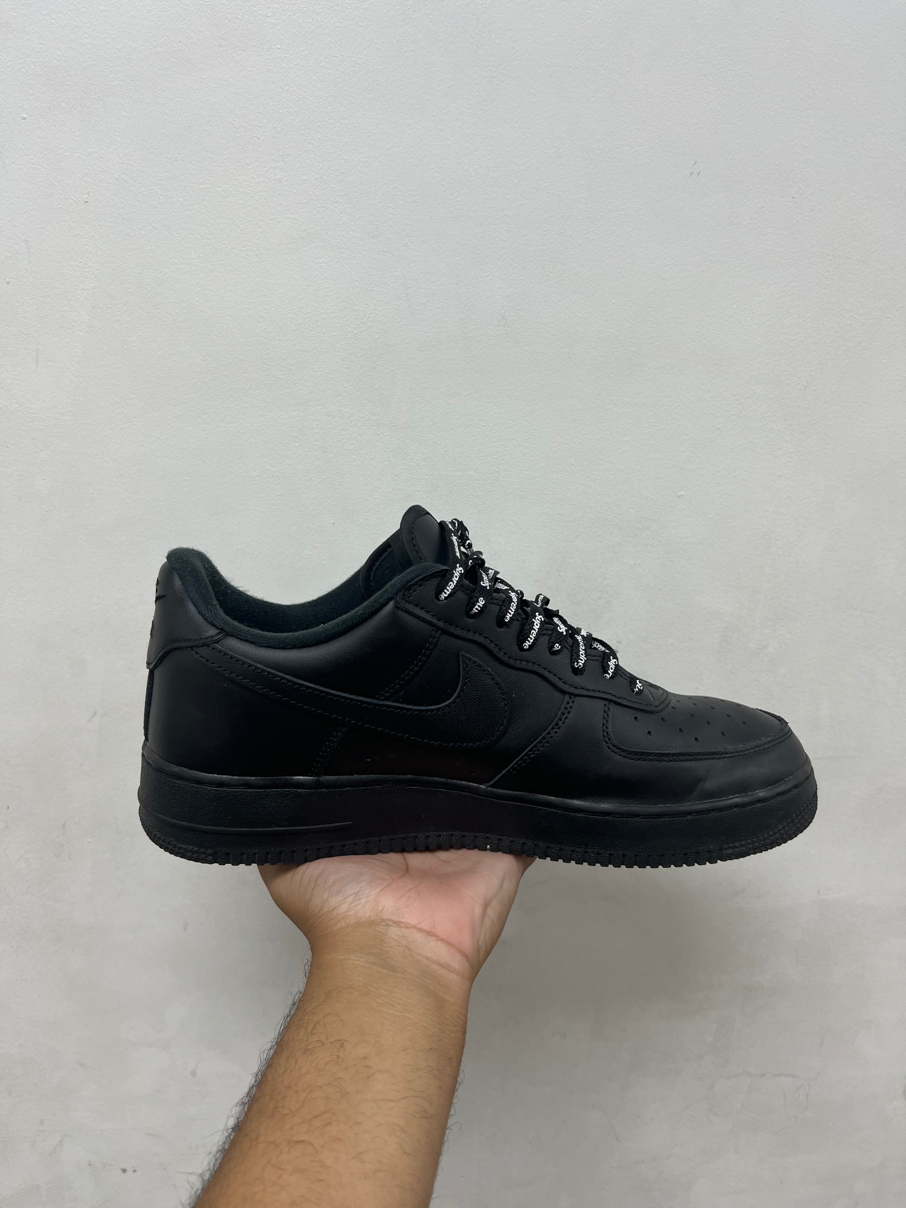 Nike Supreme AF1 Black Sneakers
