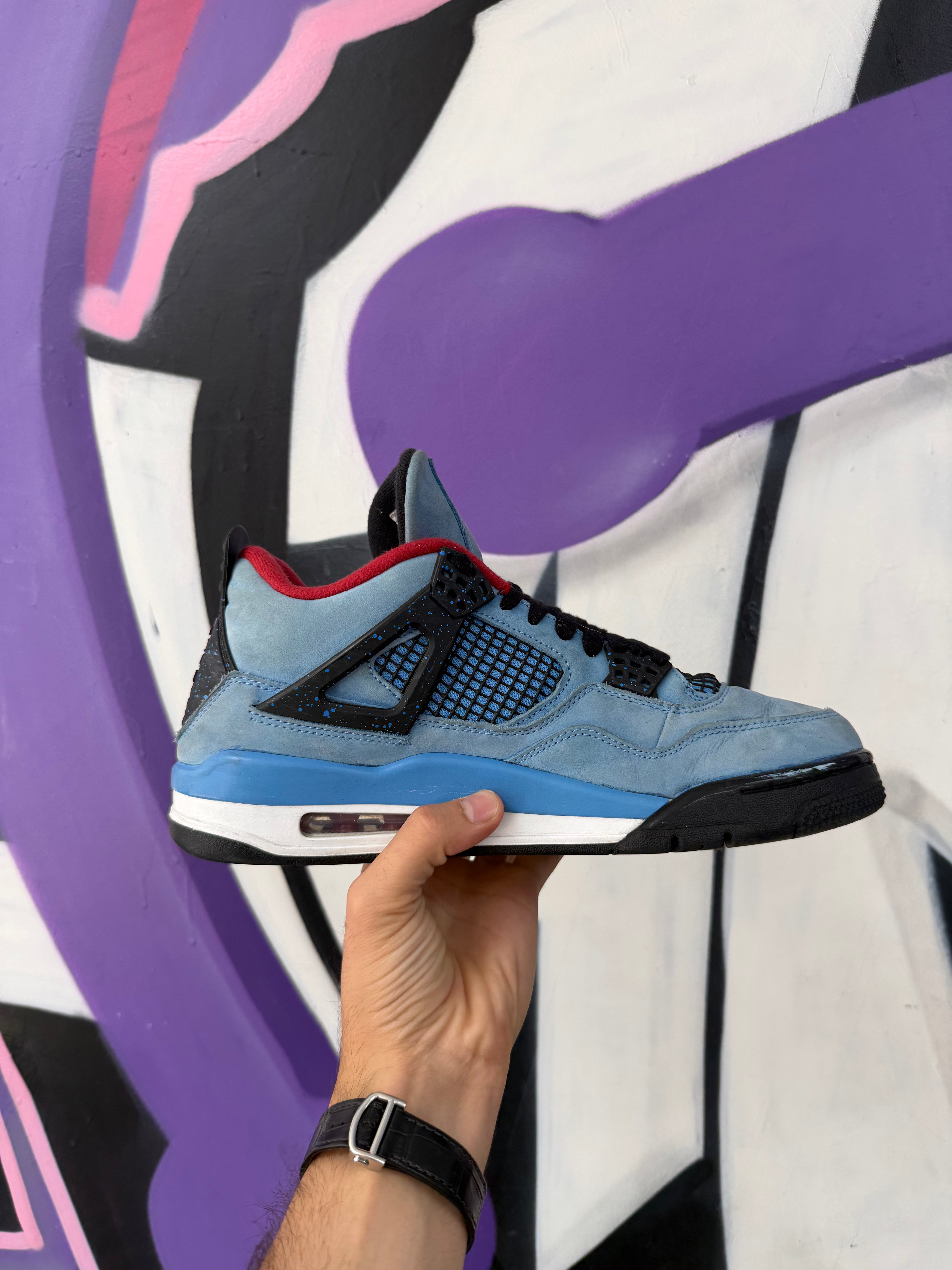 Jordan 4 Cactus Jack Sneakers