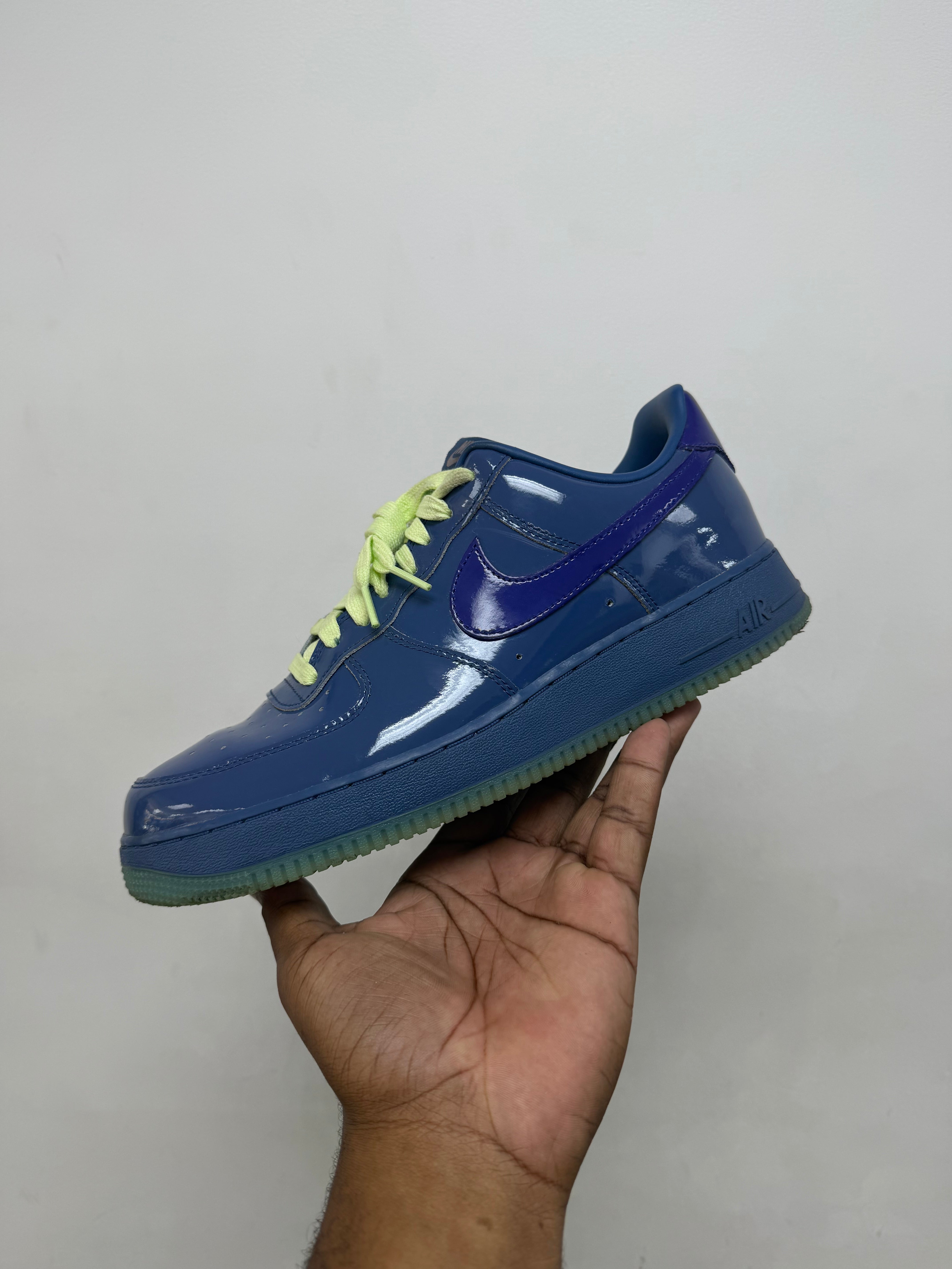Nike AF1 Mystic Grape Sneakers