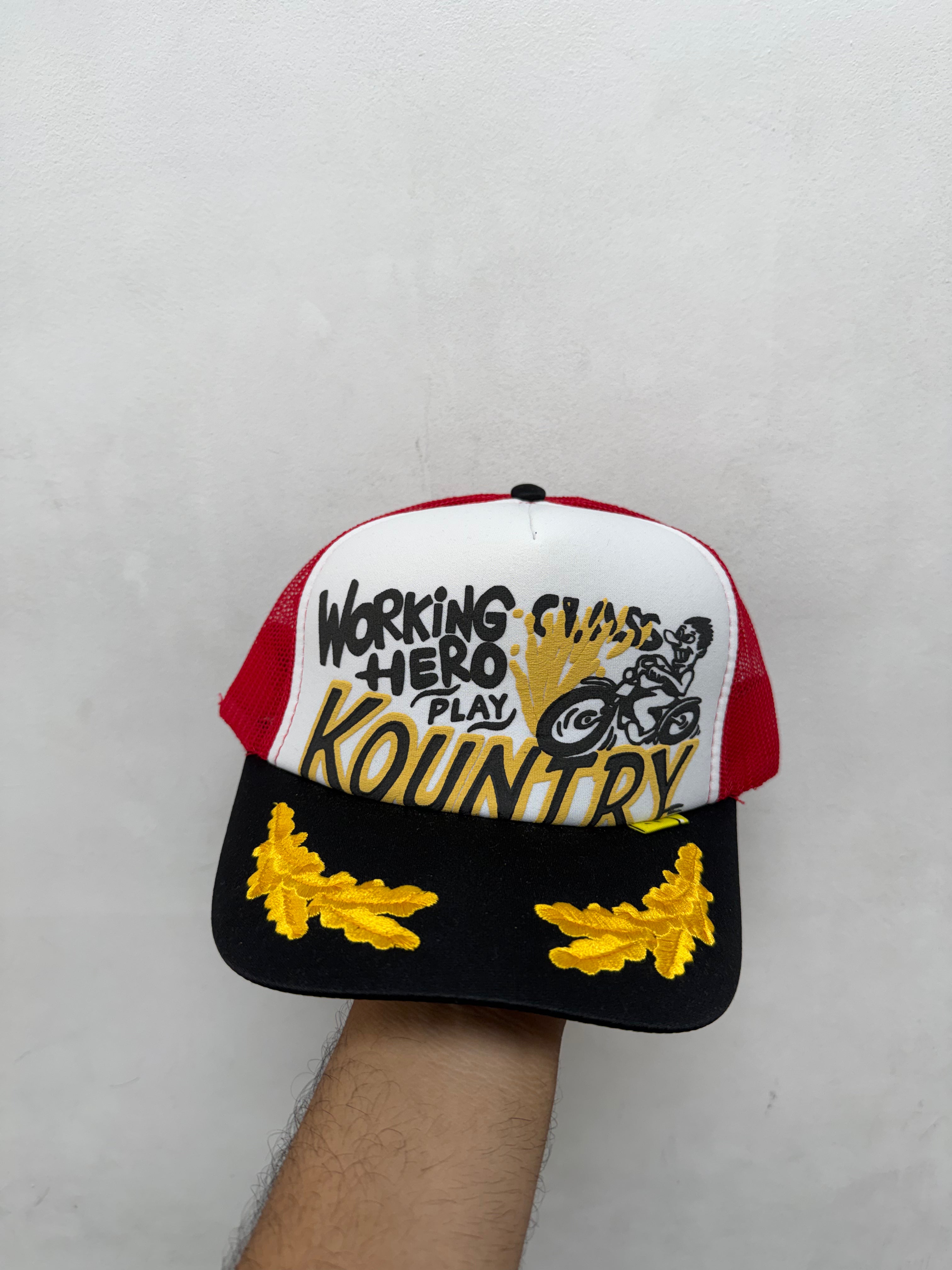 Kapital Black White Red Hat