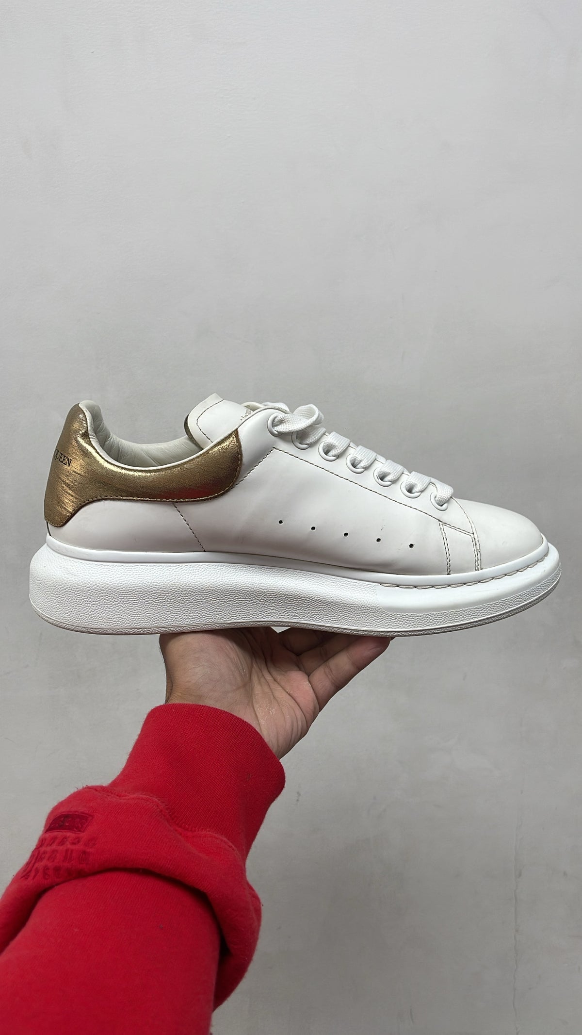 Alexander Mcqueen White Gold Sneakers
